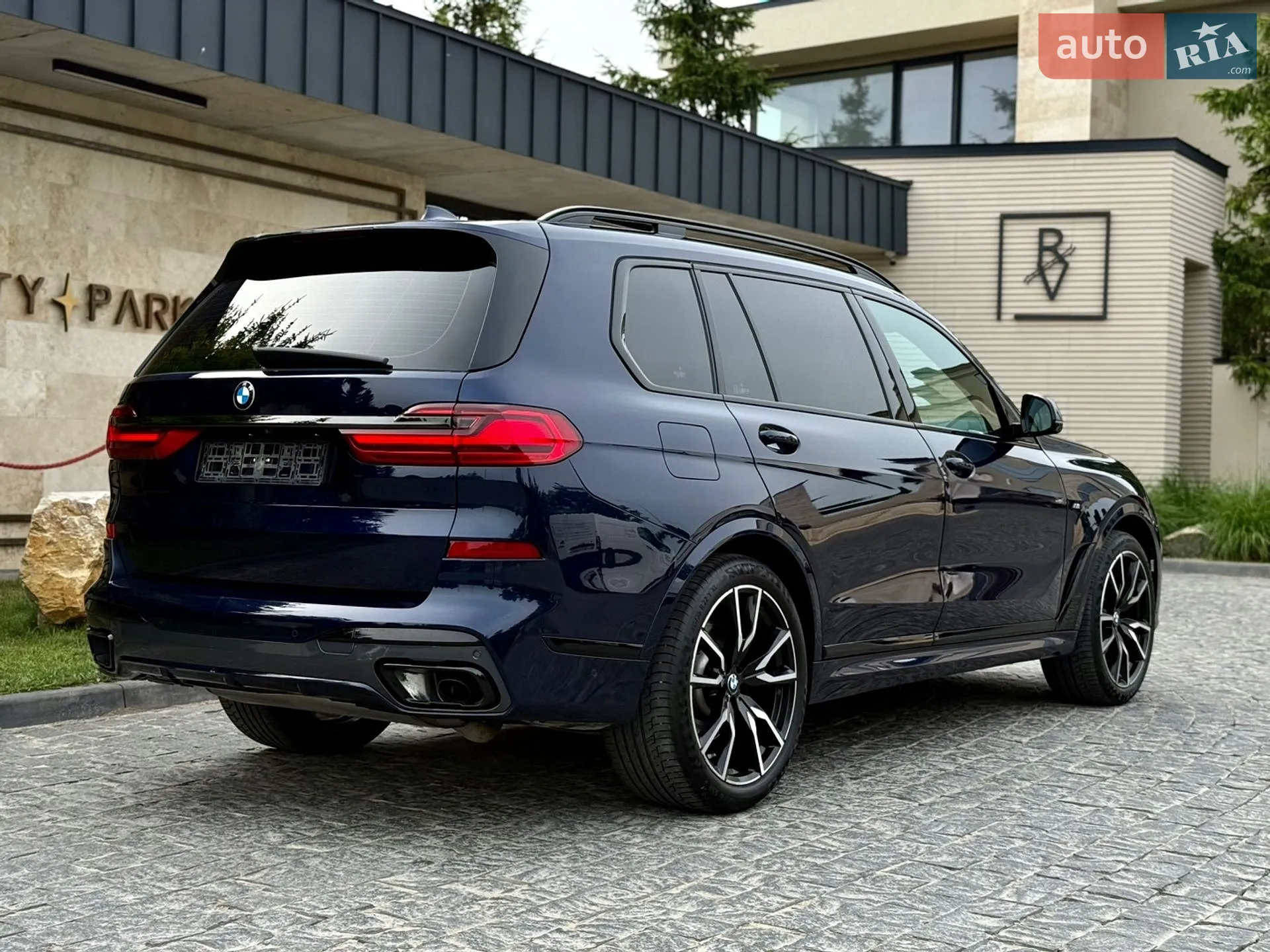 2022 BMW X7 - мініатюра 21