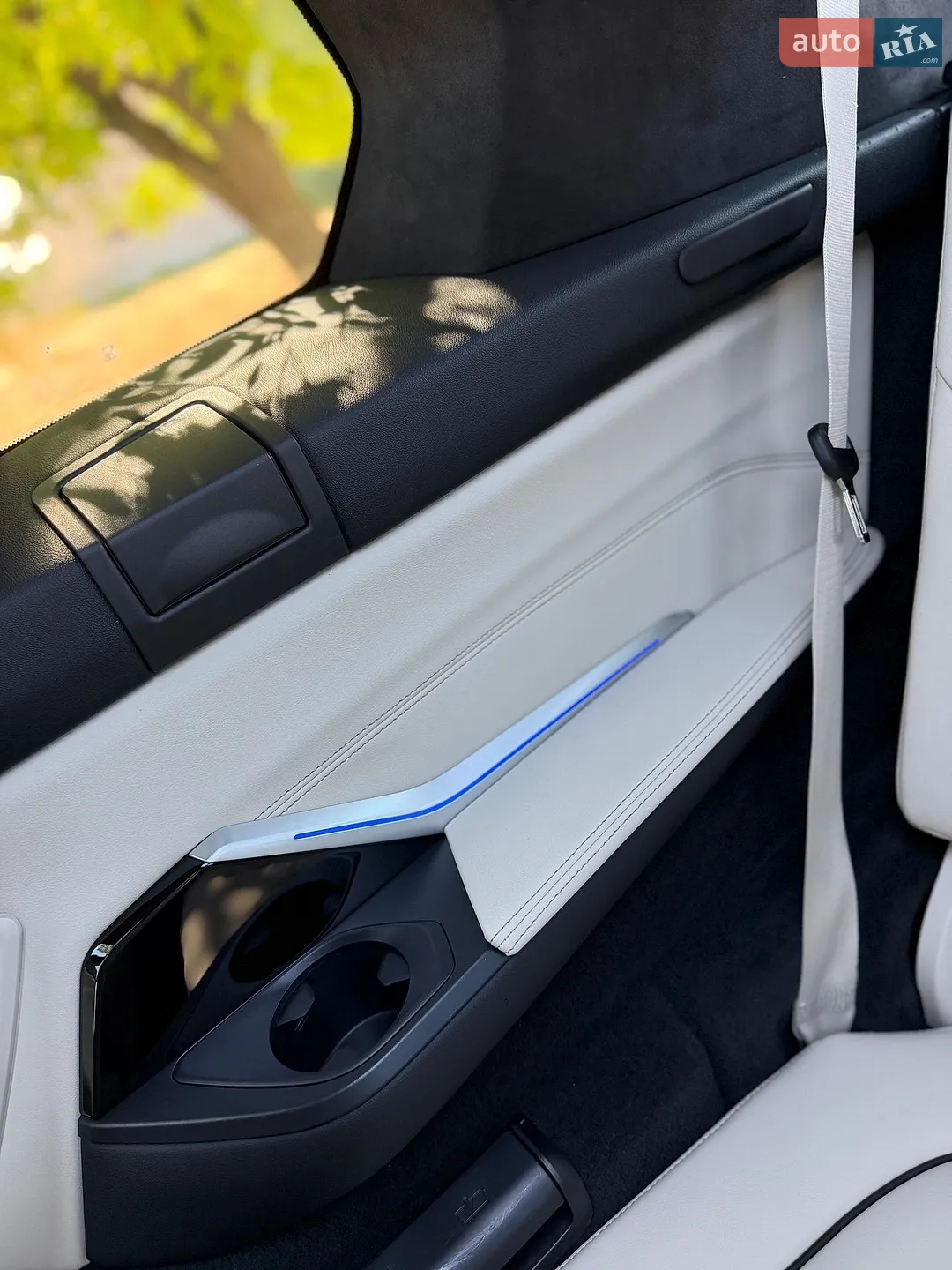 2022 BMW X7 - мініатюра 40