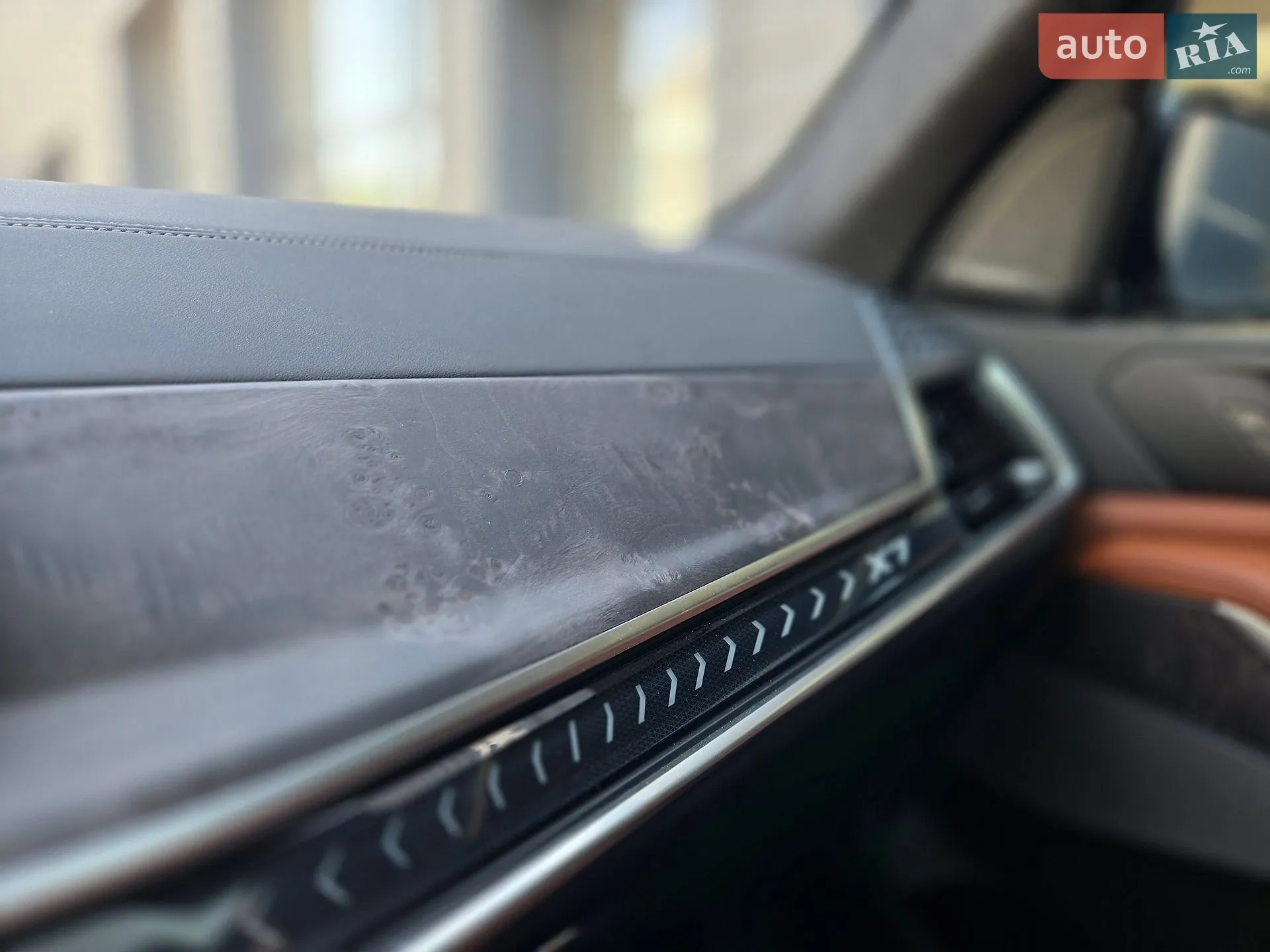 2025 BMW X7 - мініатюра 16