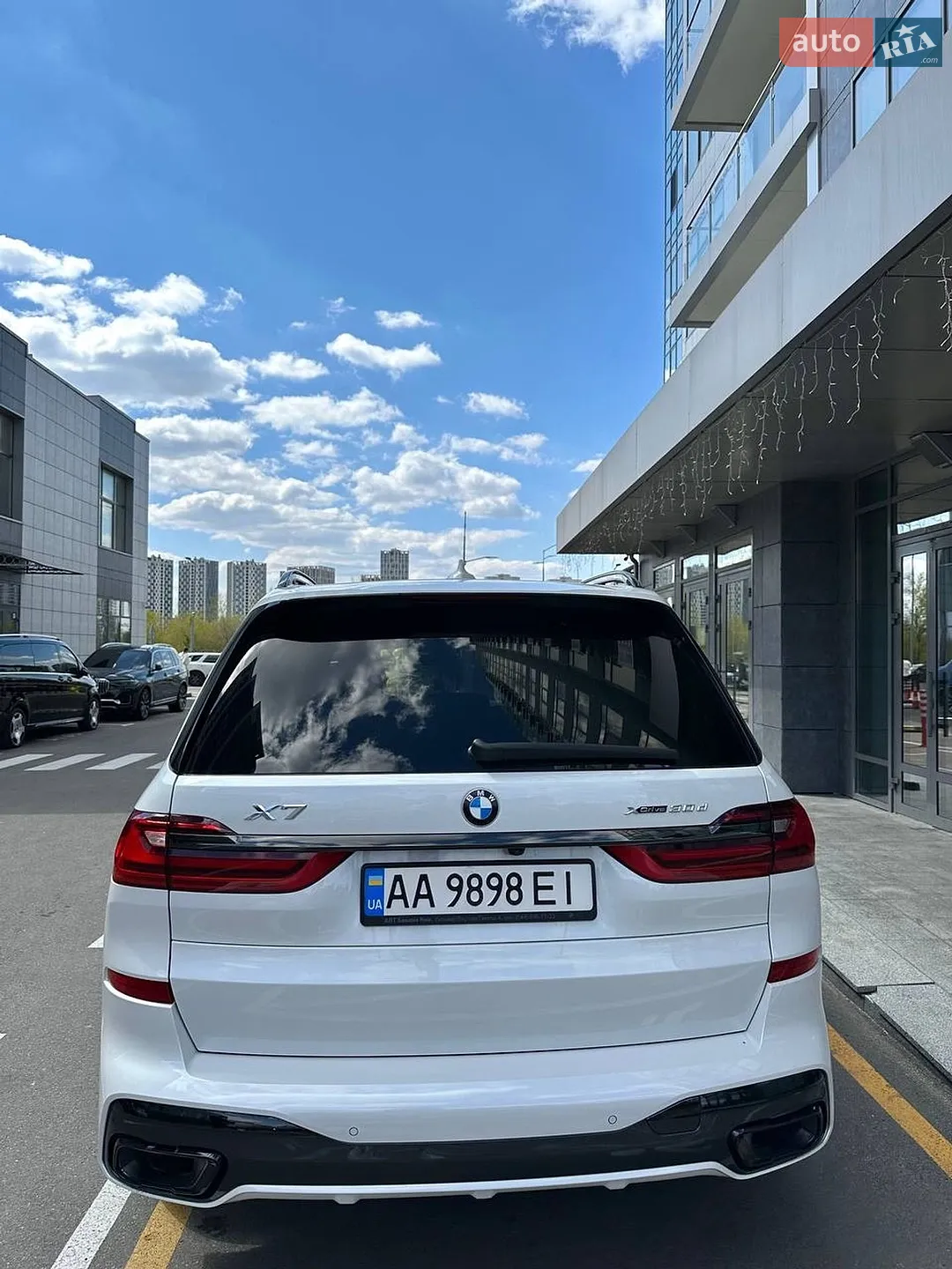 2021 BMW X7 - мініатюра 8