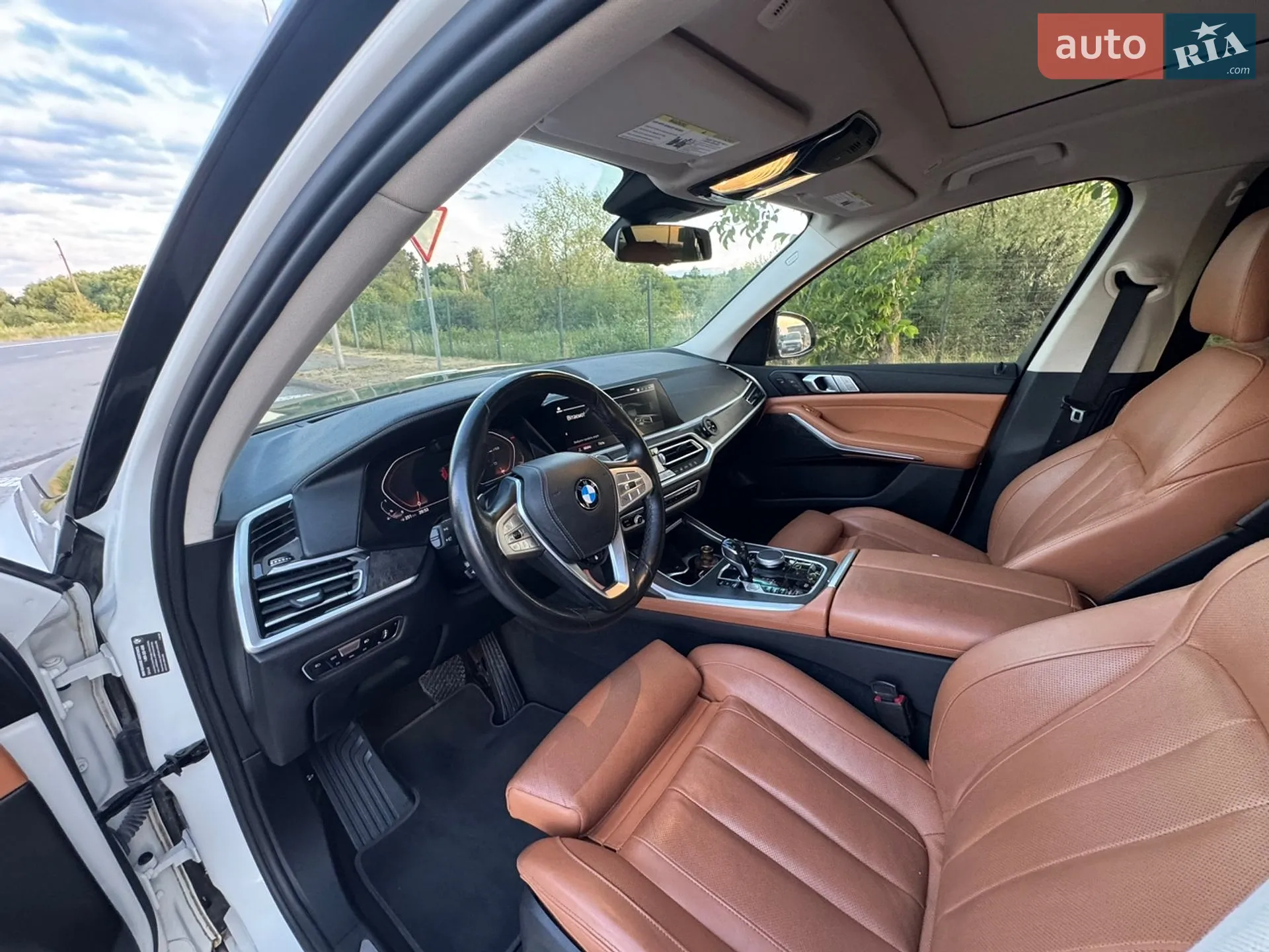 2021 BMW X7 - мініатюра 24