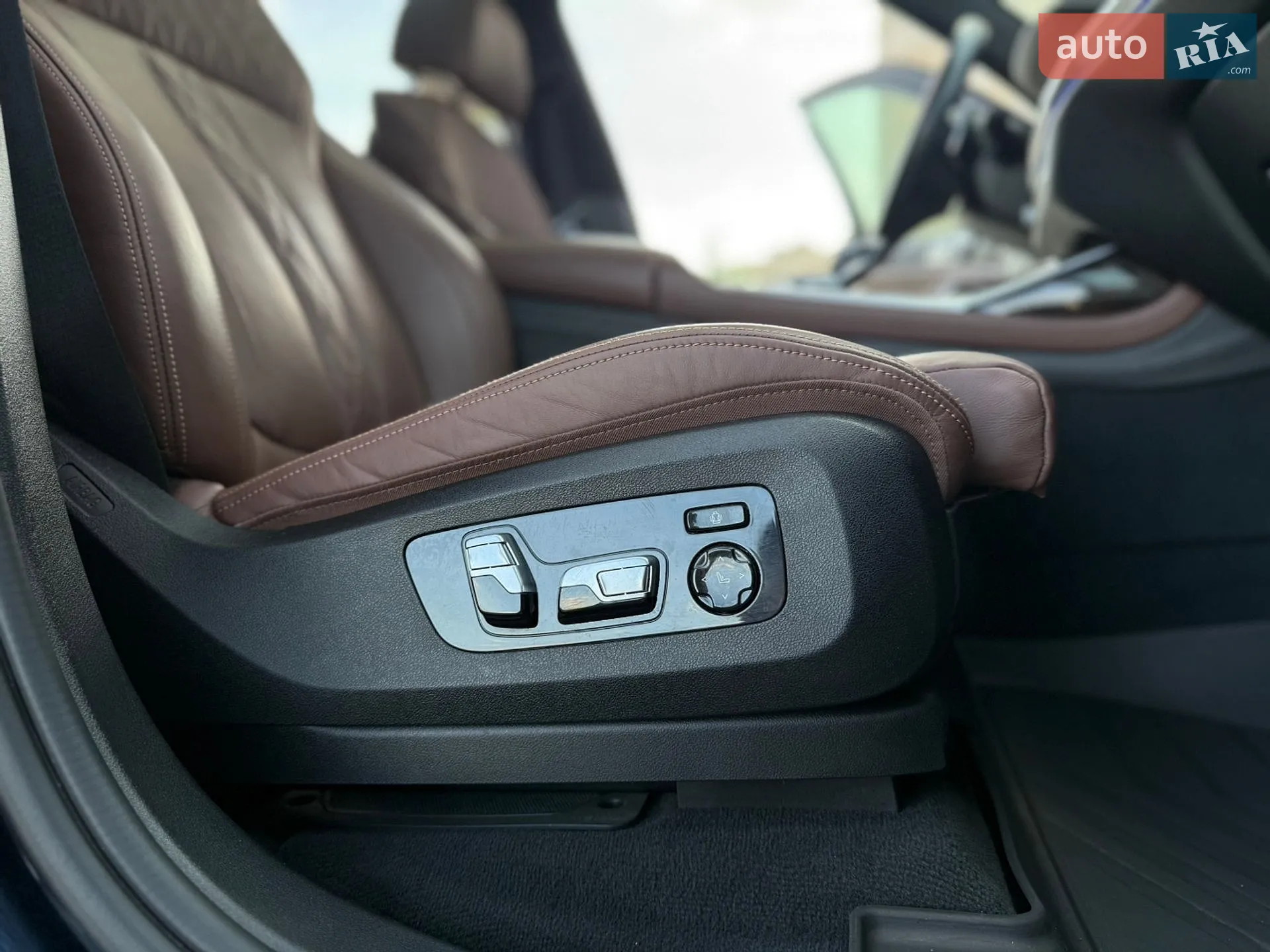 2020 BMW X7 - мініатюра 78