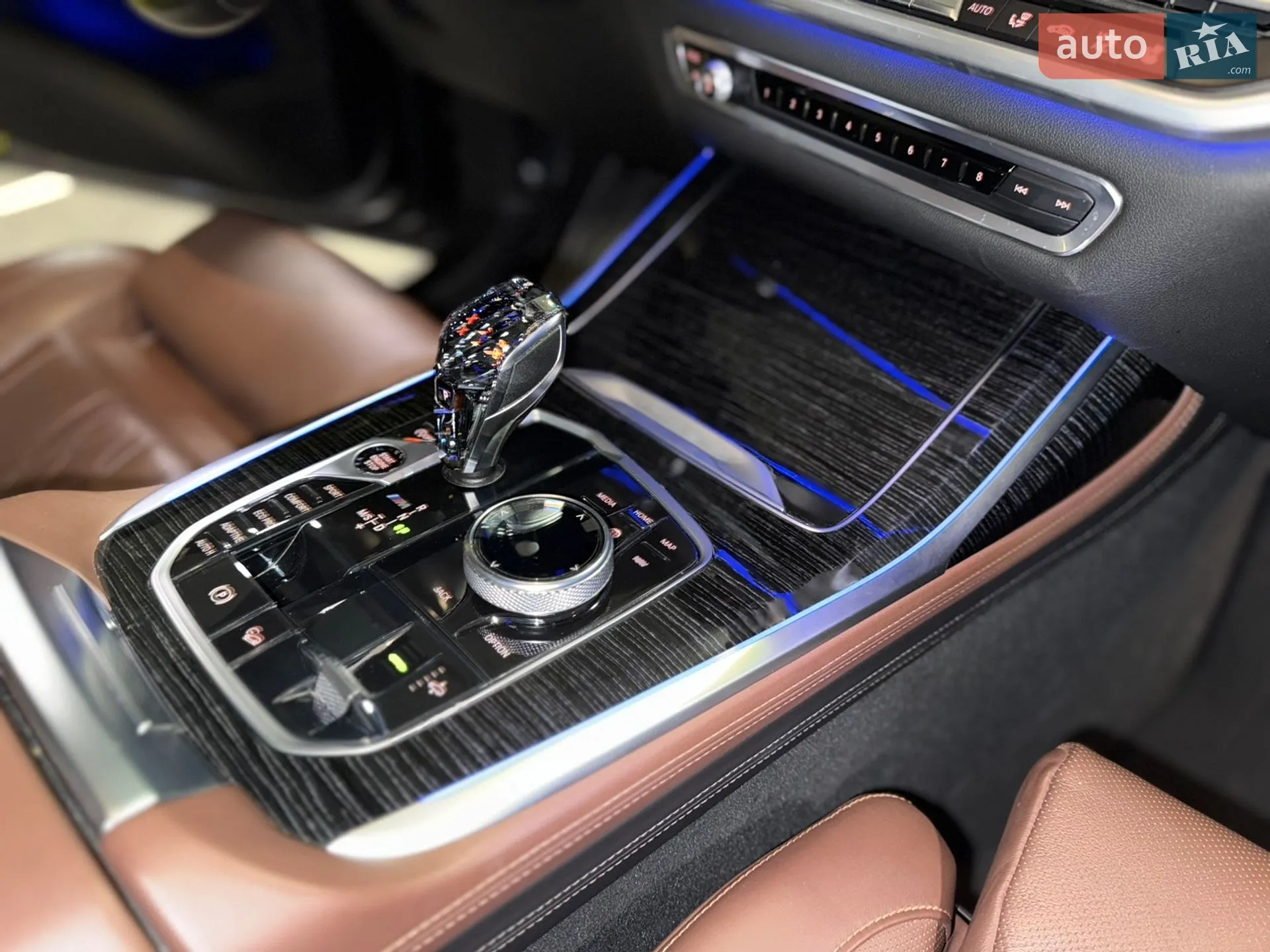 2020 BMW X7 - мініатюра 39