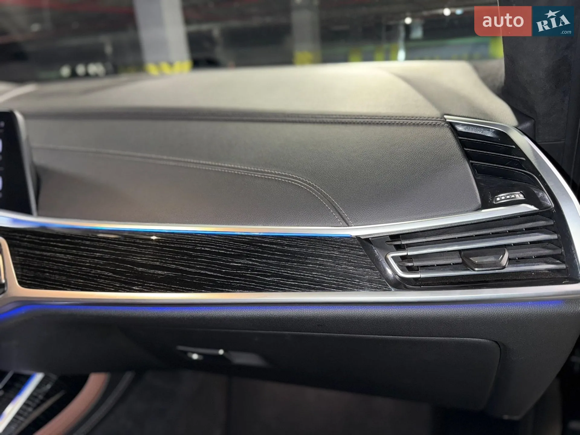 2020 BMW X7 - мініатюра 42
