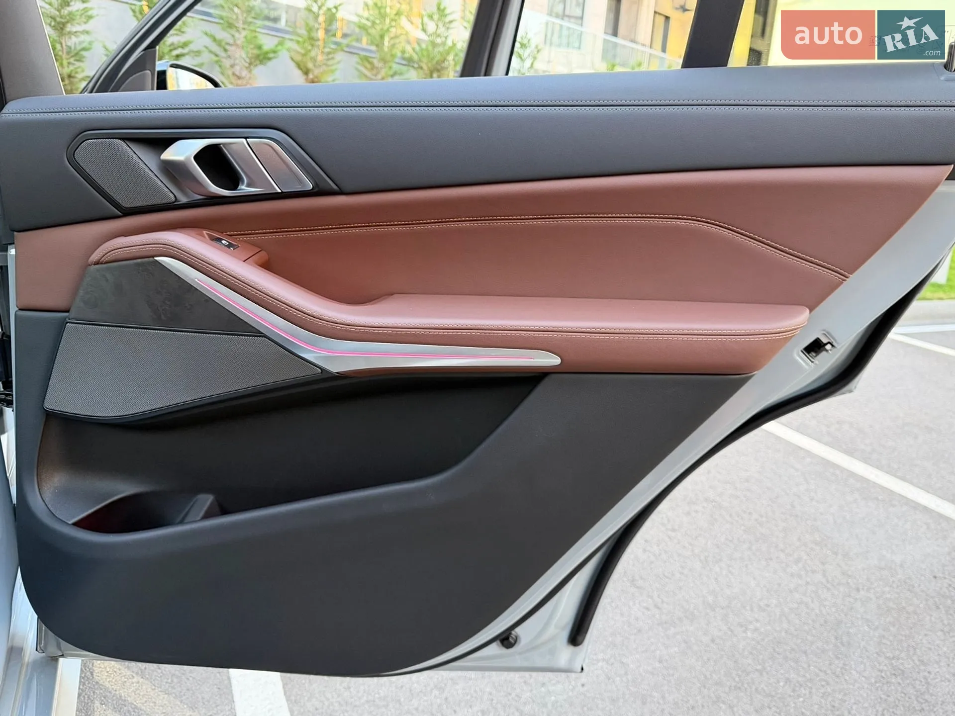 2025 BMW X7 - мініатюра 69