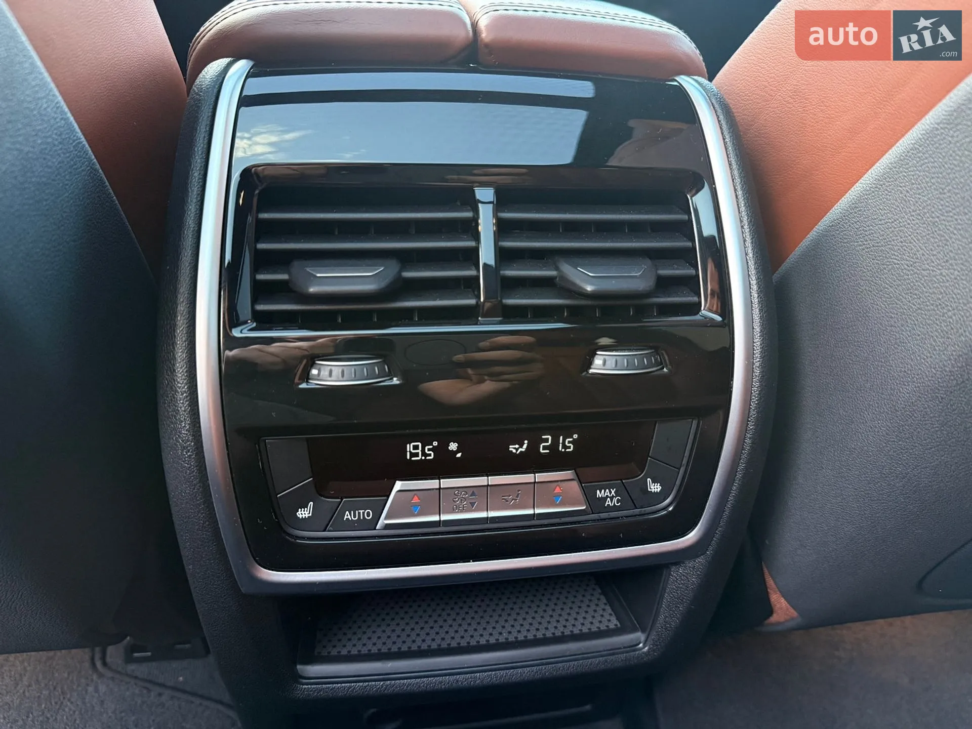 2019 BMW X7 - мініатюра 37