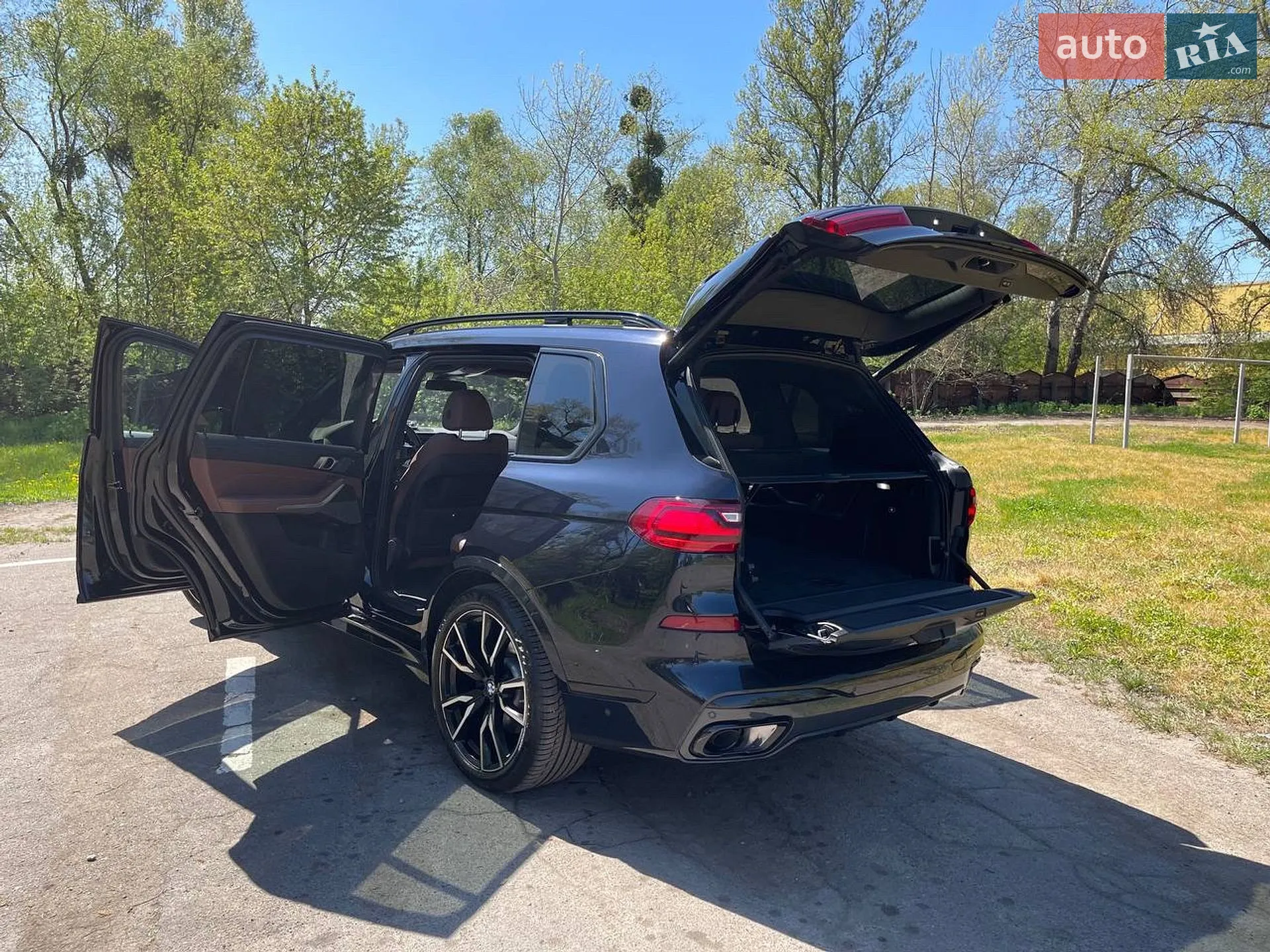 2022 BMW X7 - мініатюра 38