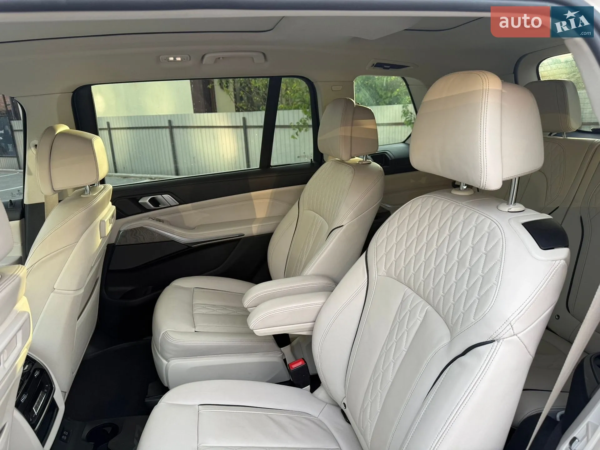 2019 BMW X7 - мініатюра 18