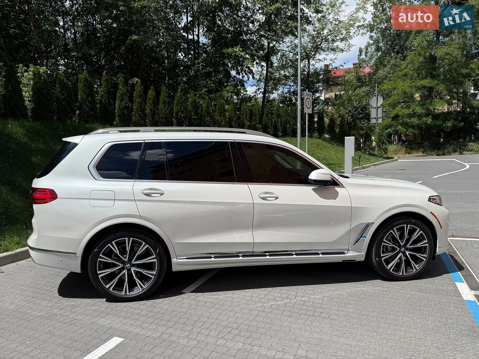 2019 BMW X7 - мініатюра 31