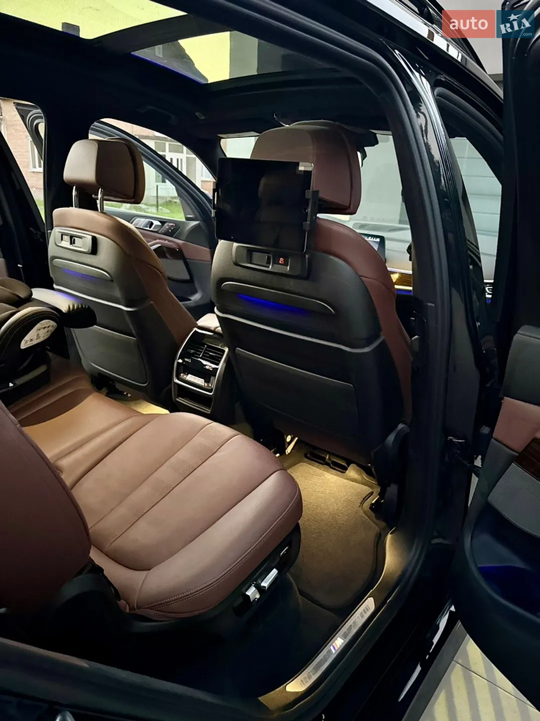 2019 BMW X7 - мініатюра 19
