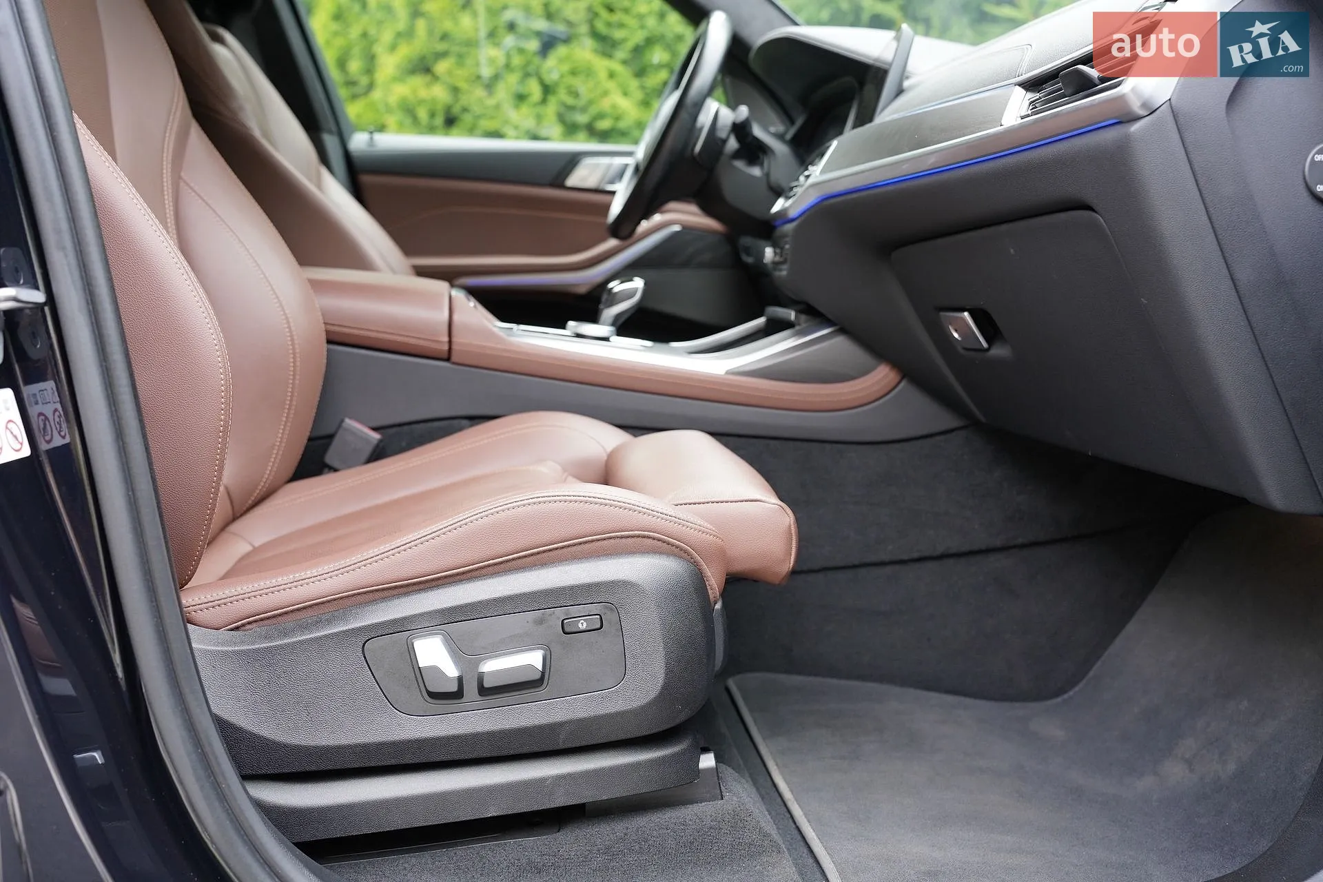 2022 BMW X7 - мініатюра 26