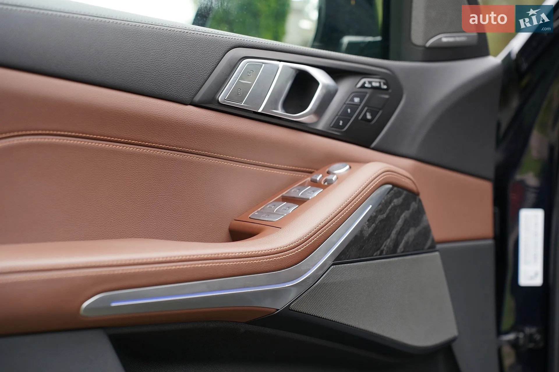 2022 BMW X7 - мініатюра 23