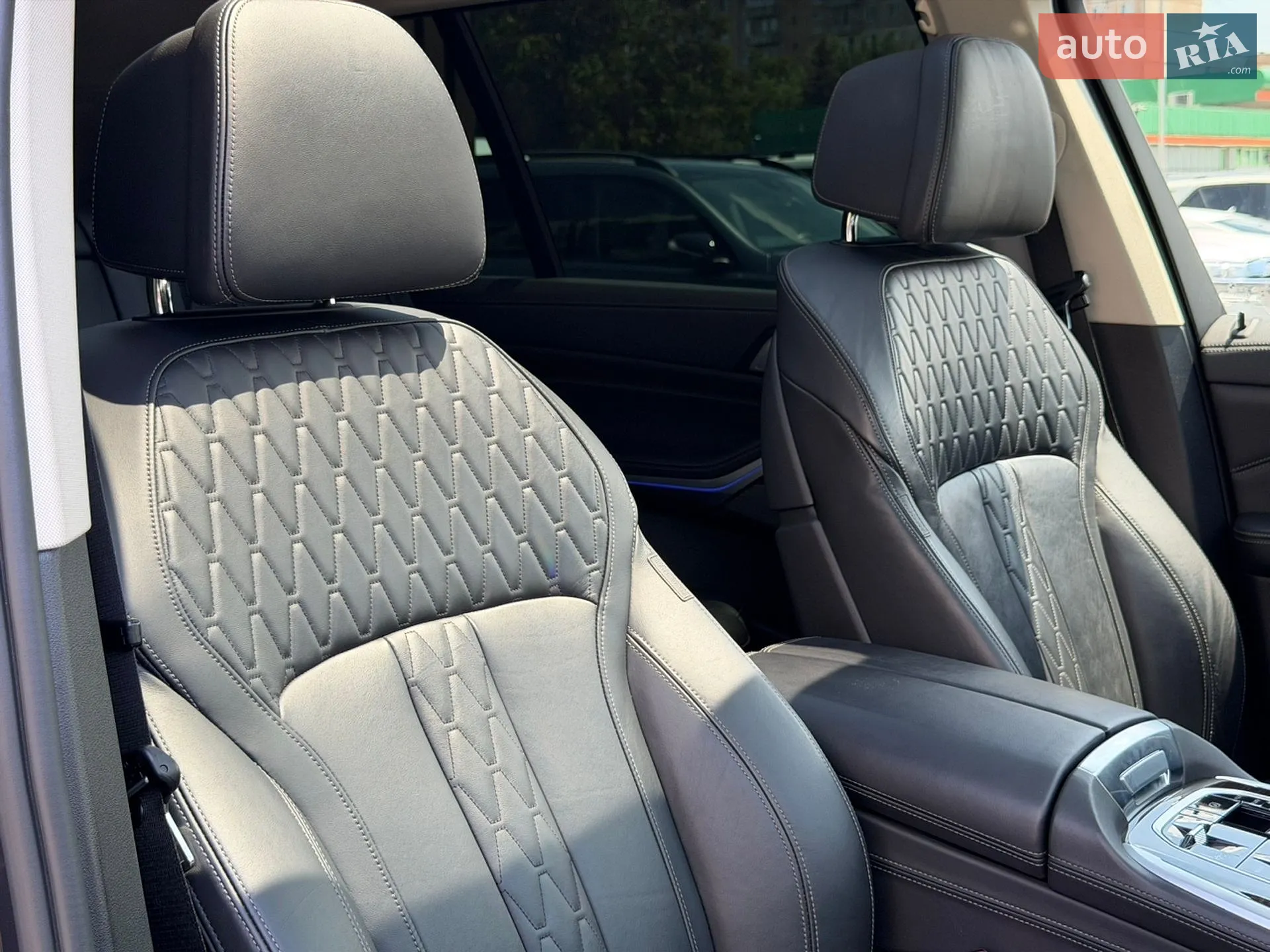 2020 BMW X7 - мініатюра 53