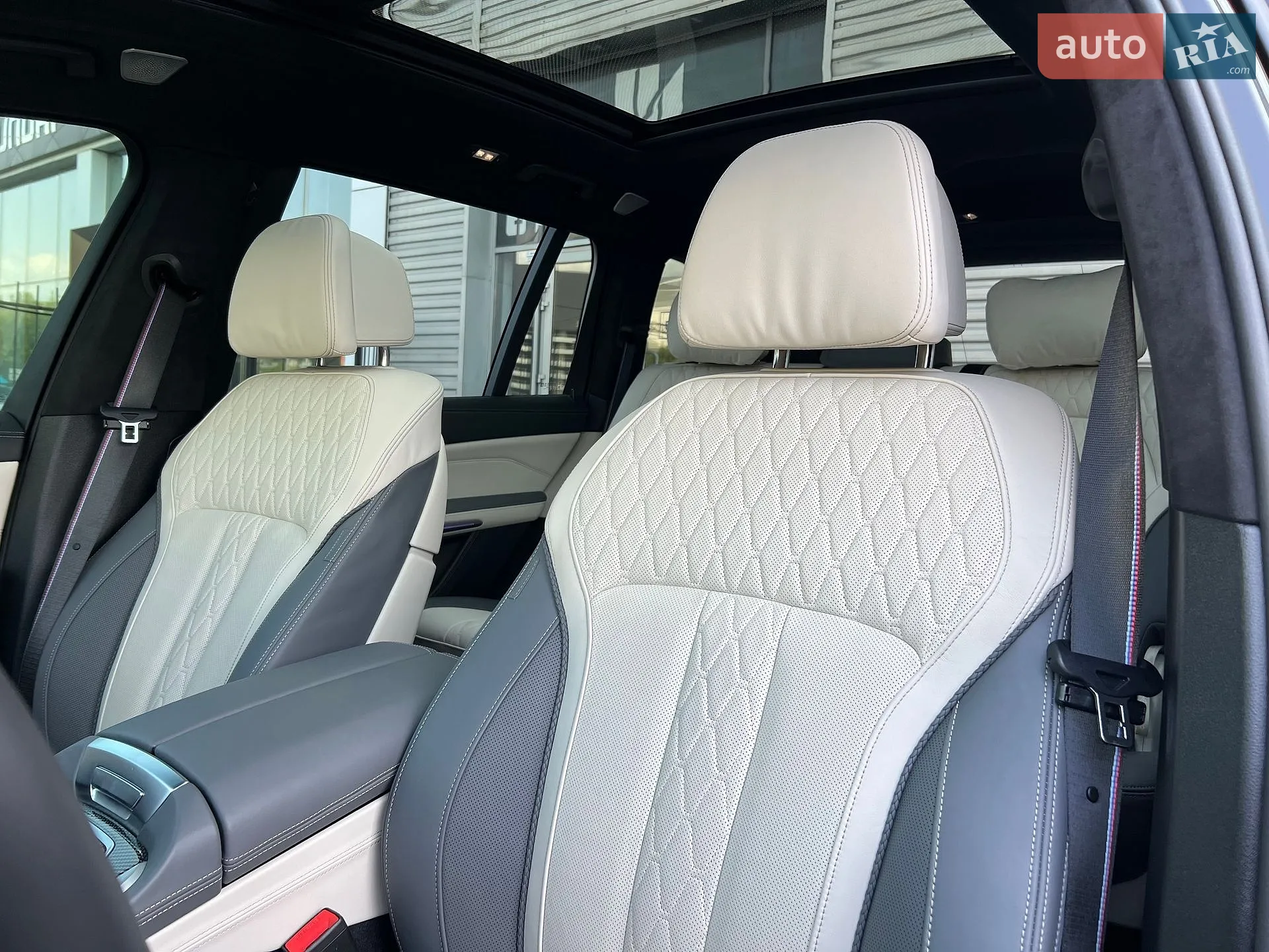 2025 BMW X7 - мініатюра 22