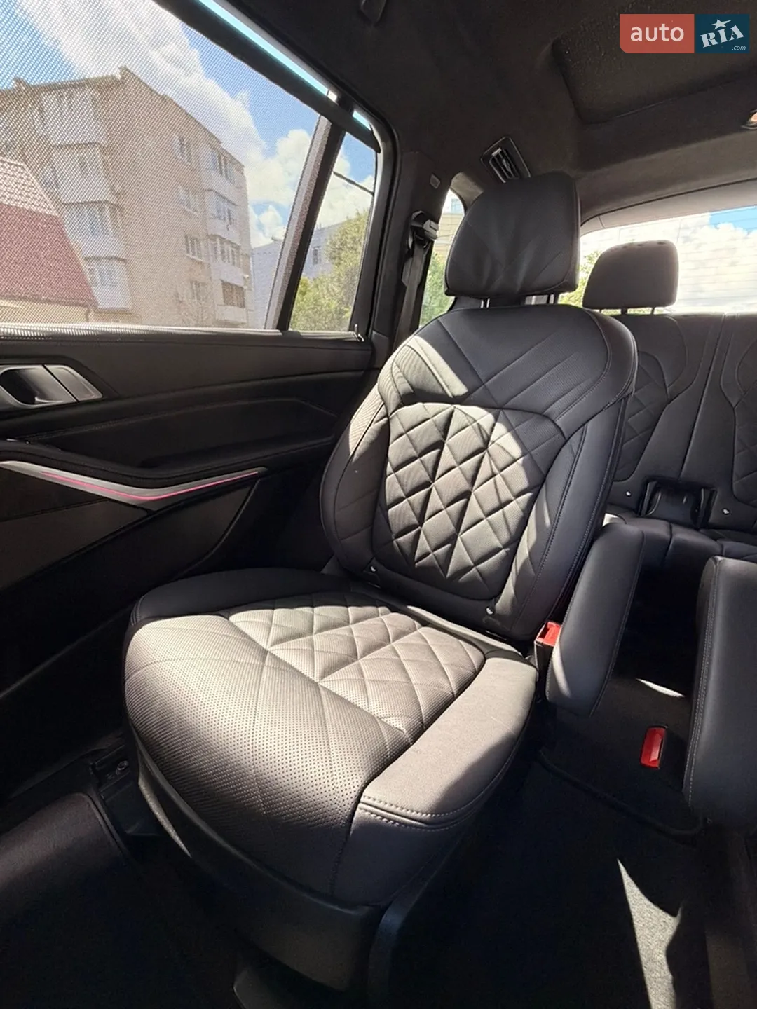 2022 BMW X7 - мініатюра 28