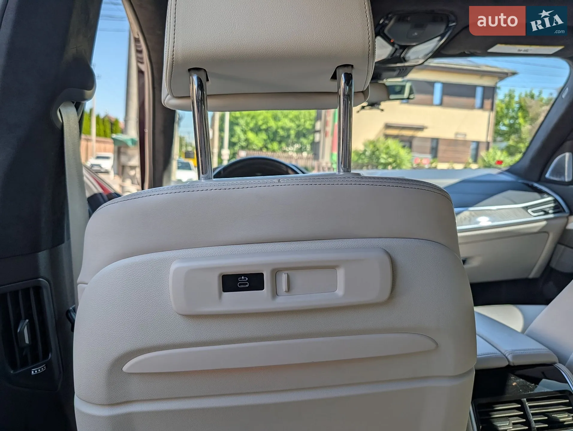 2021 BMW X7 - мініатюра 16