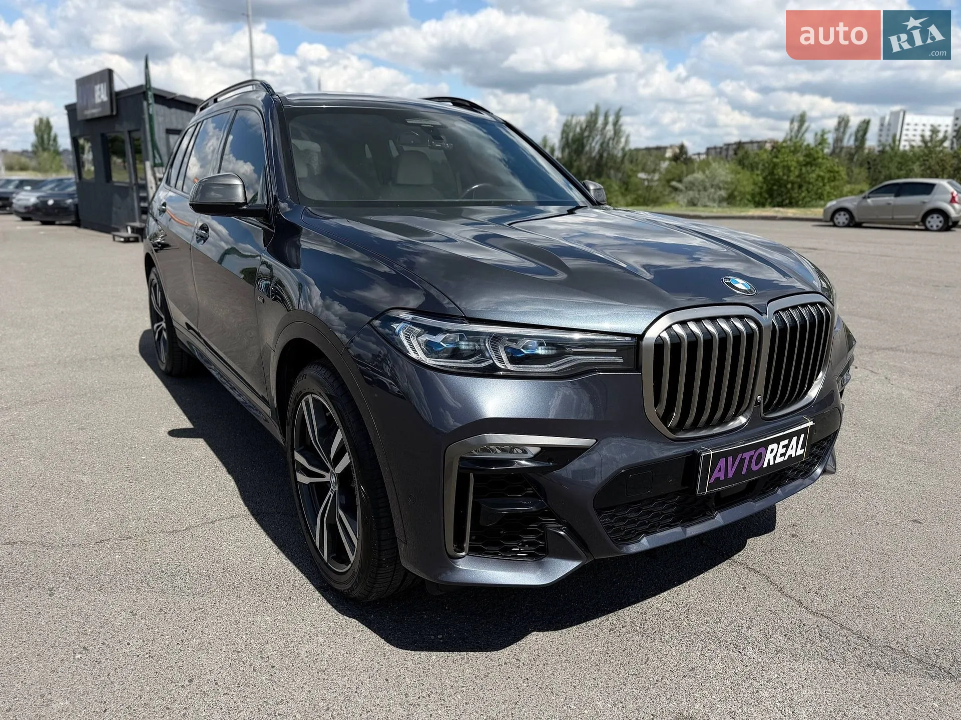 2021 BMW X7 - мініатюра 23