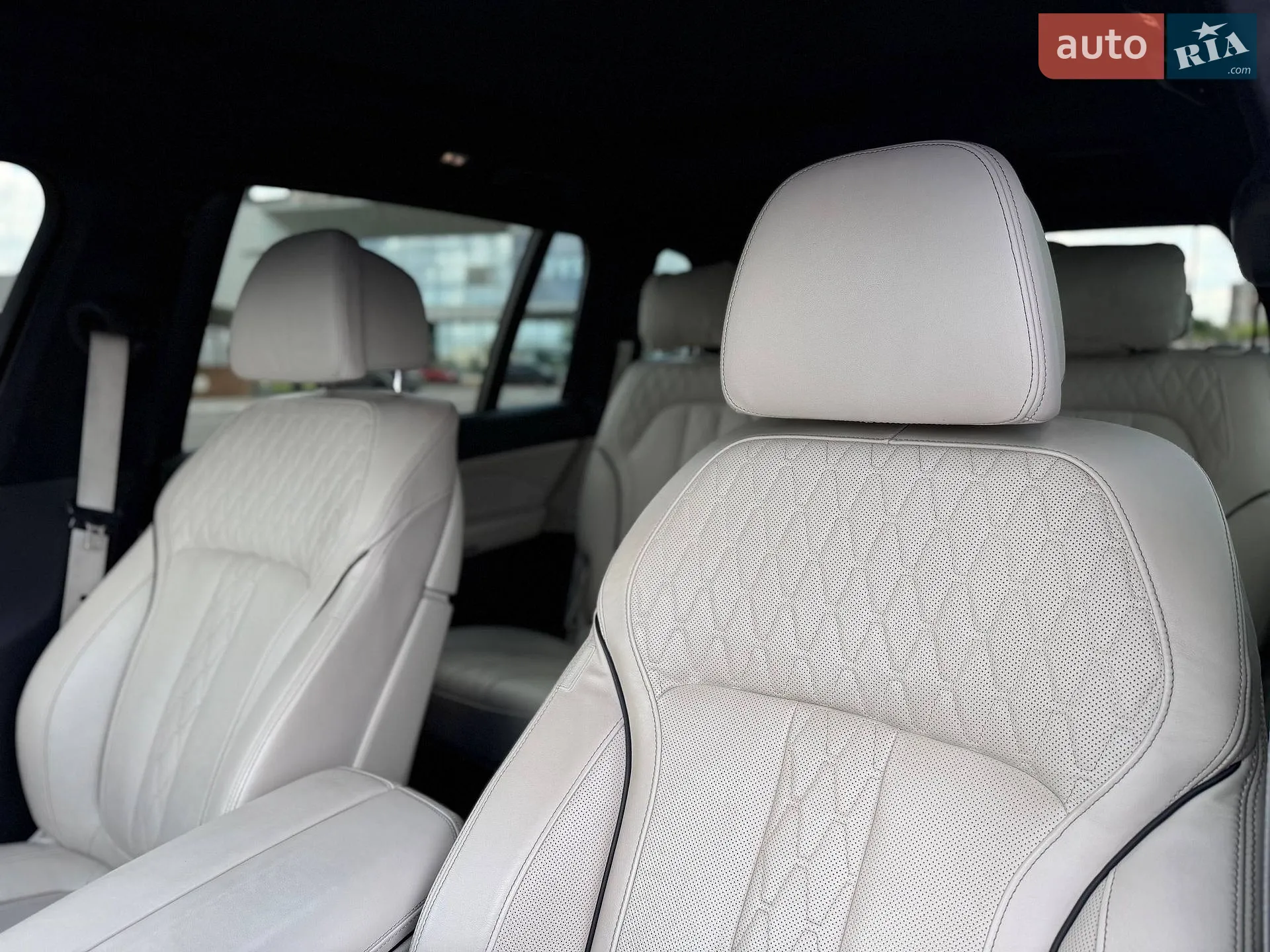 2021 BMW X7 - мініатюра 58