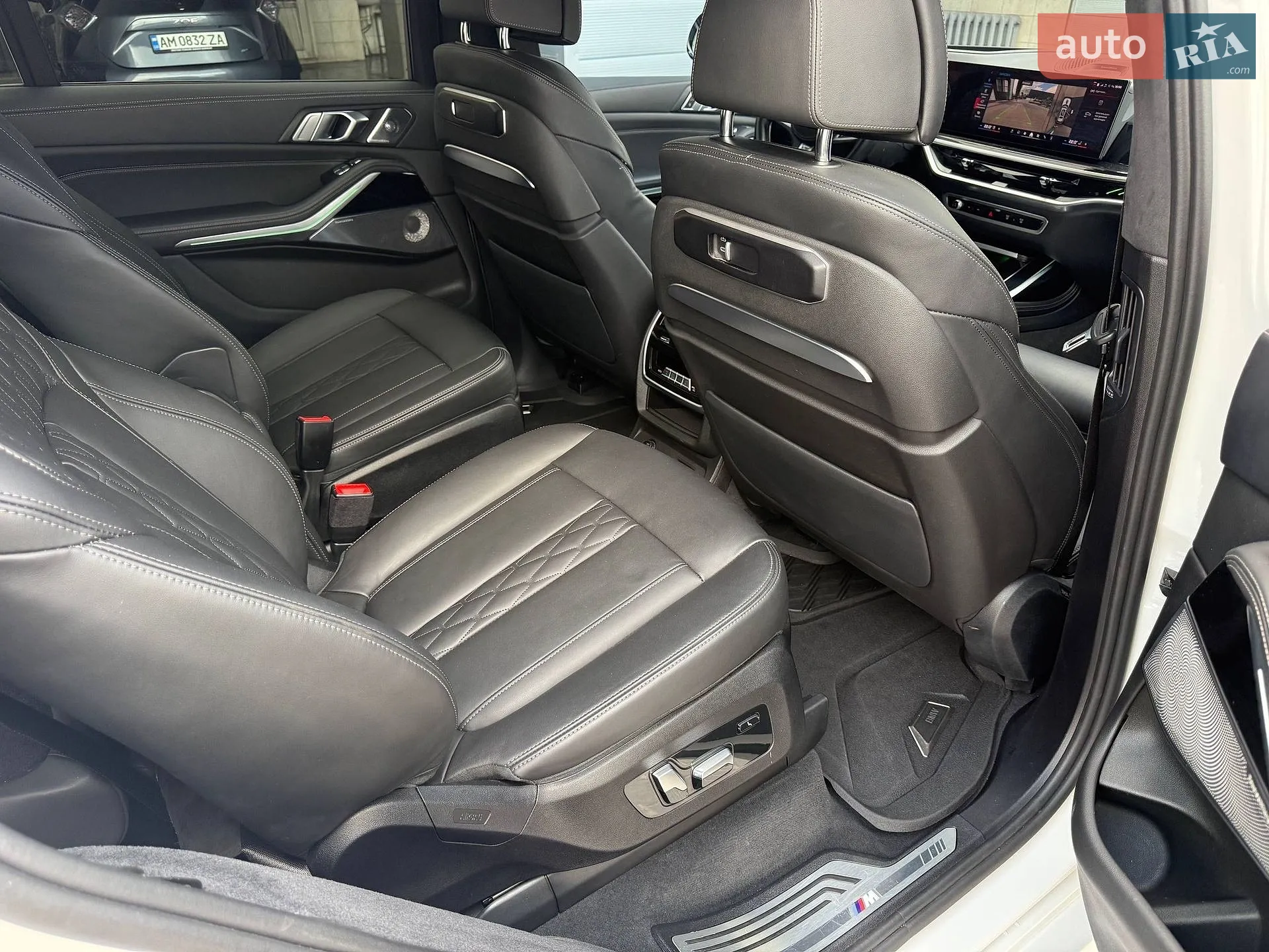 2023 BMW X7 - мініатюра 7