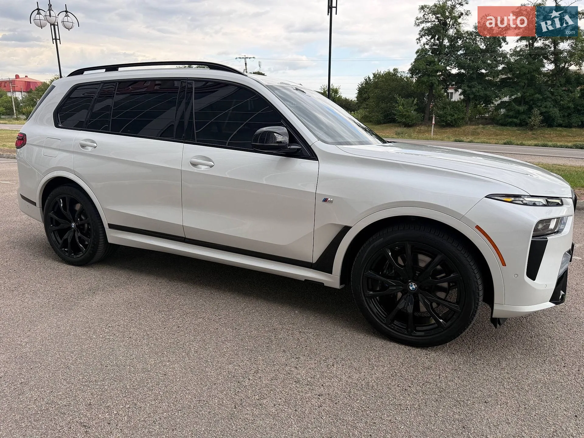2023 BMW X7 - мініатюра 37