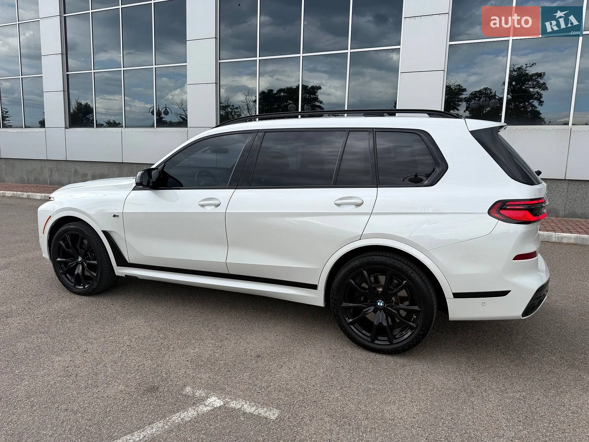 2023 BMW X7 - мініатюра 45