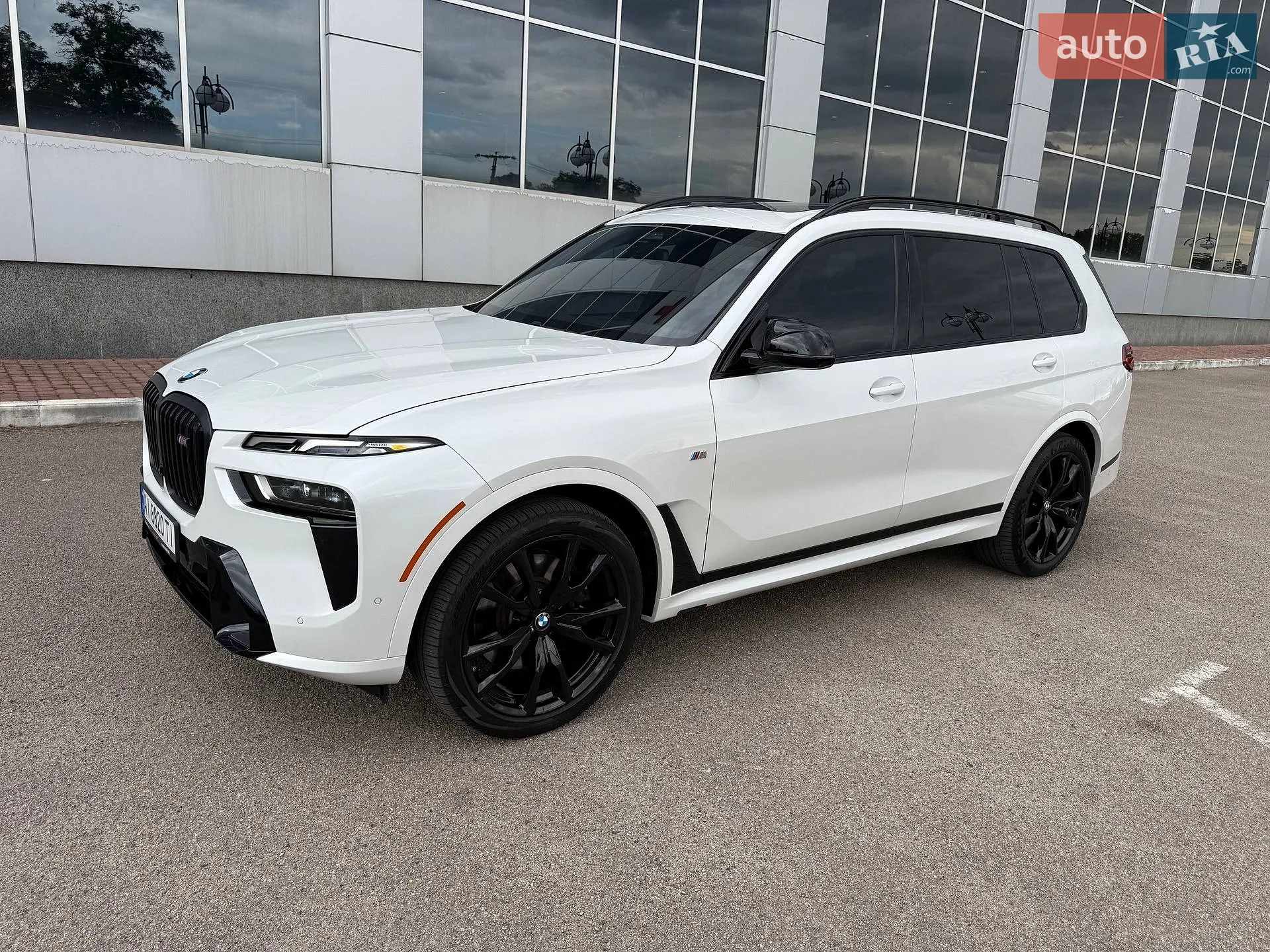 2023 BMW X7 - мініатюра 47