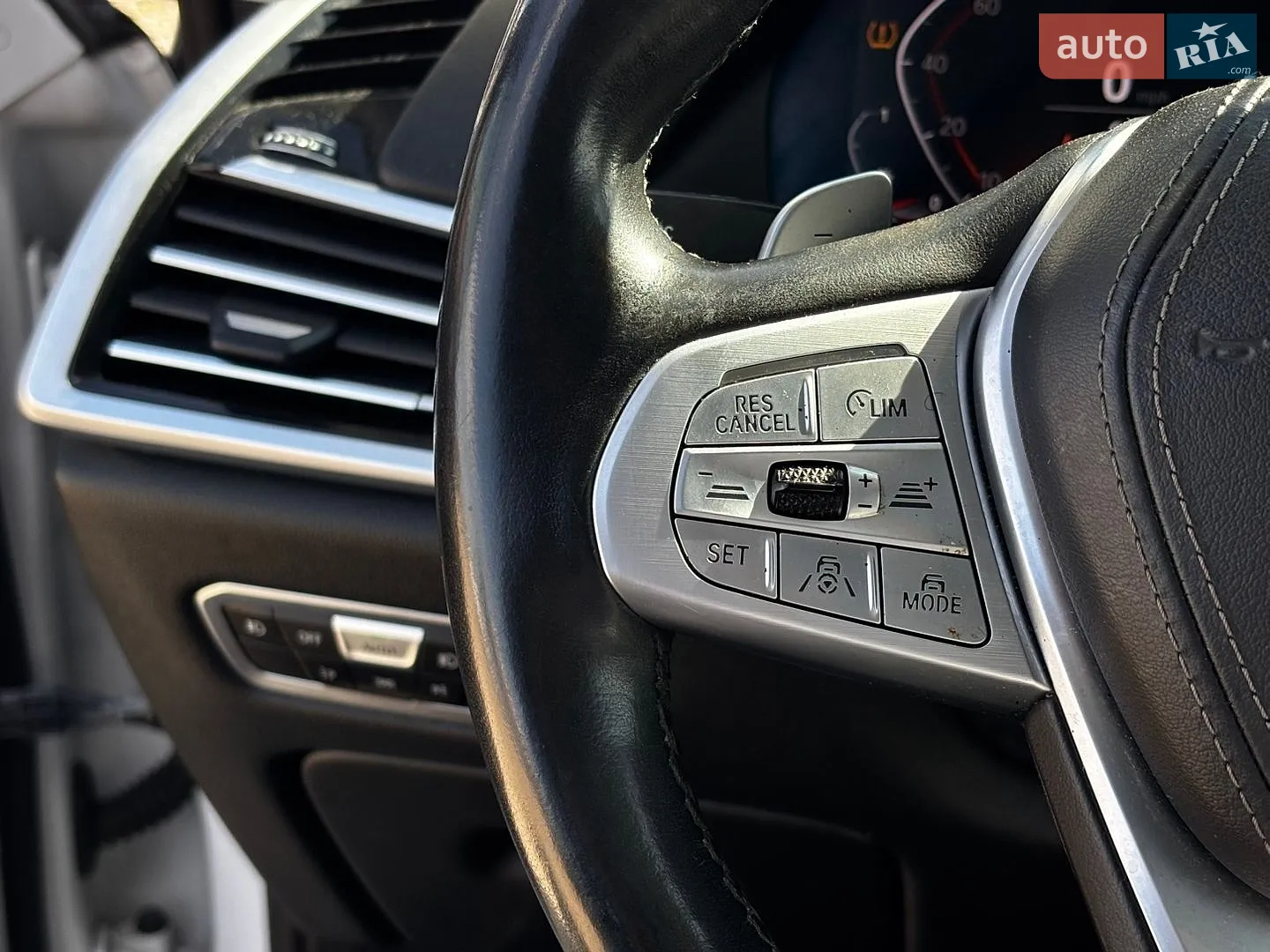 2019 BMW X7 - мініатюра 21