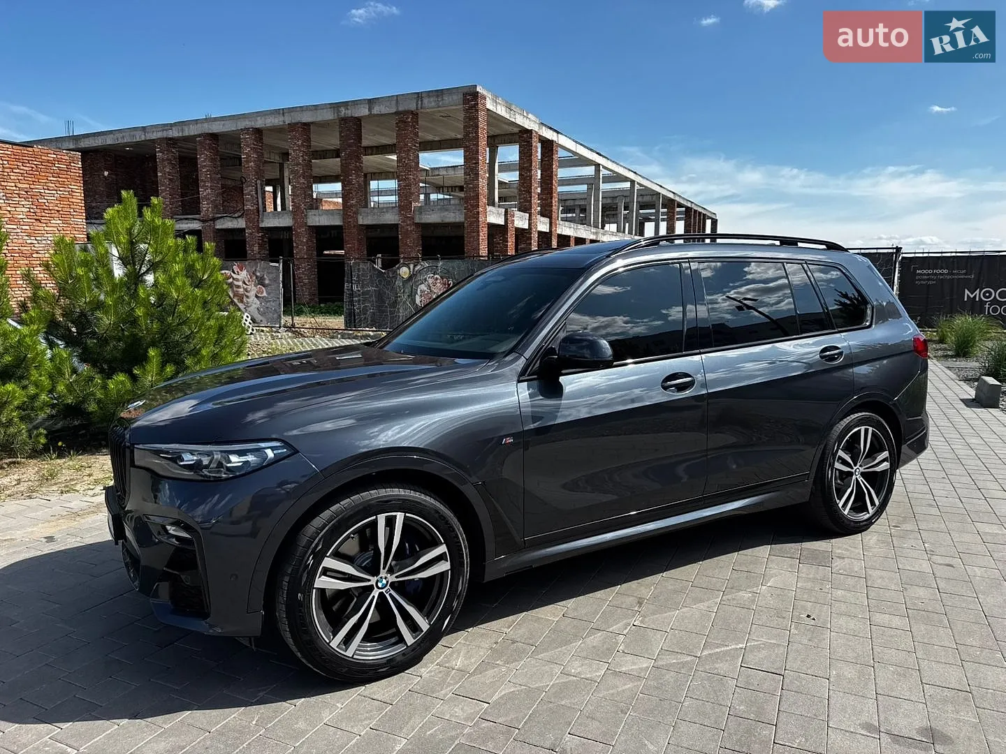 2019 BMW X7 - фото 1