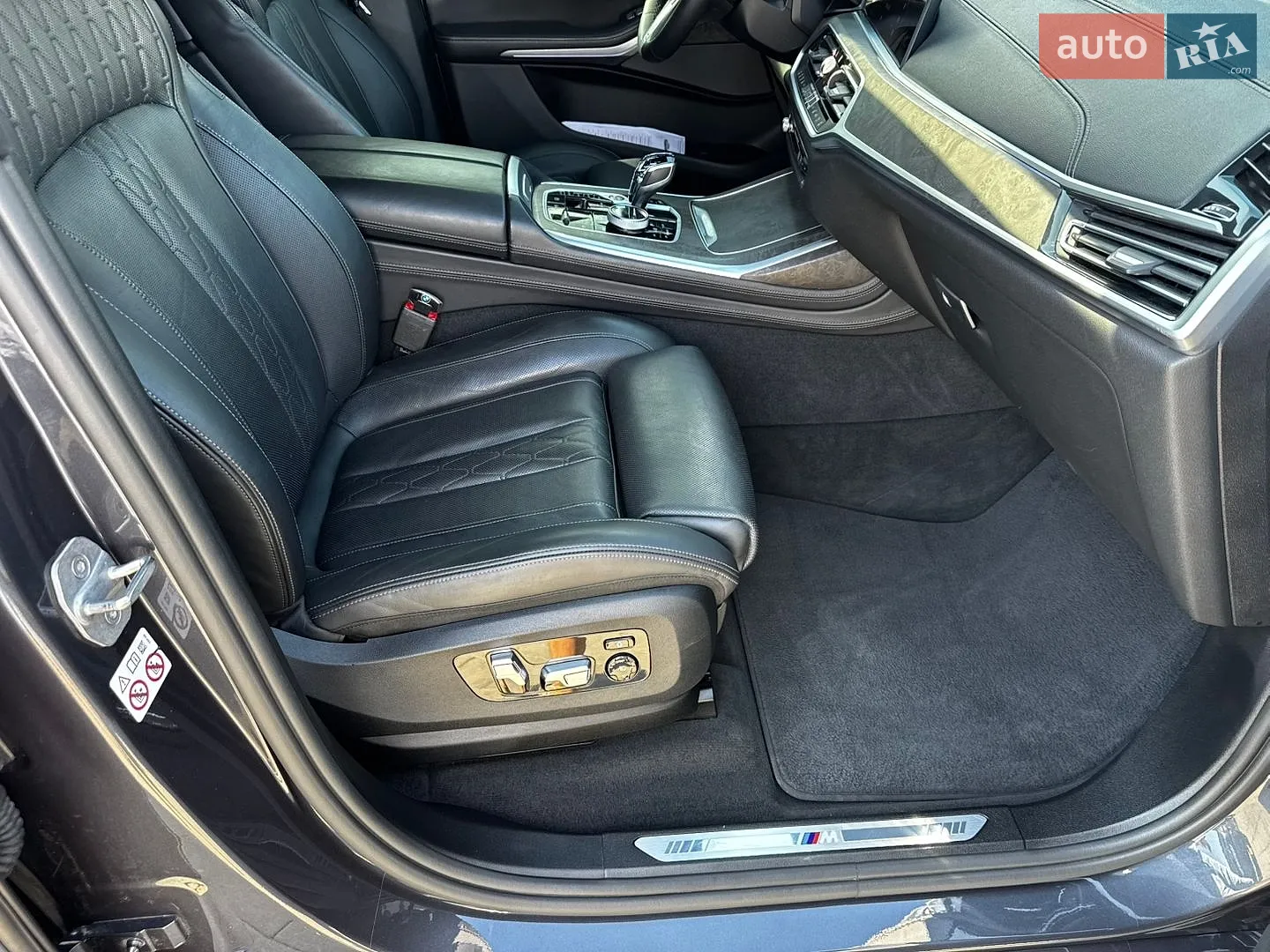 2019 BMW X7 - мініатюра 41
