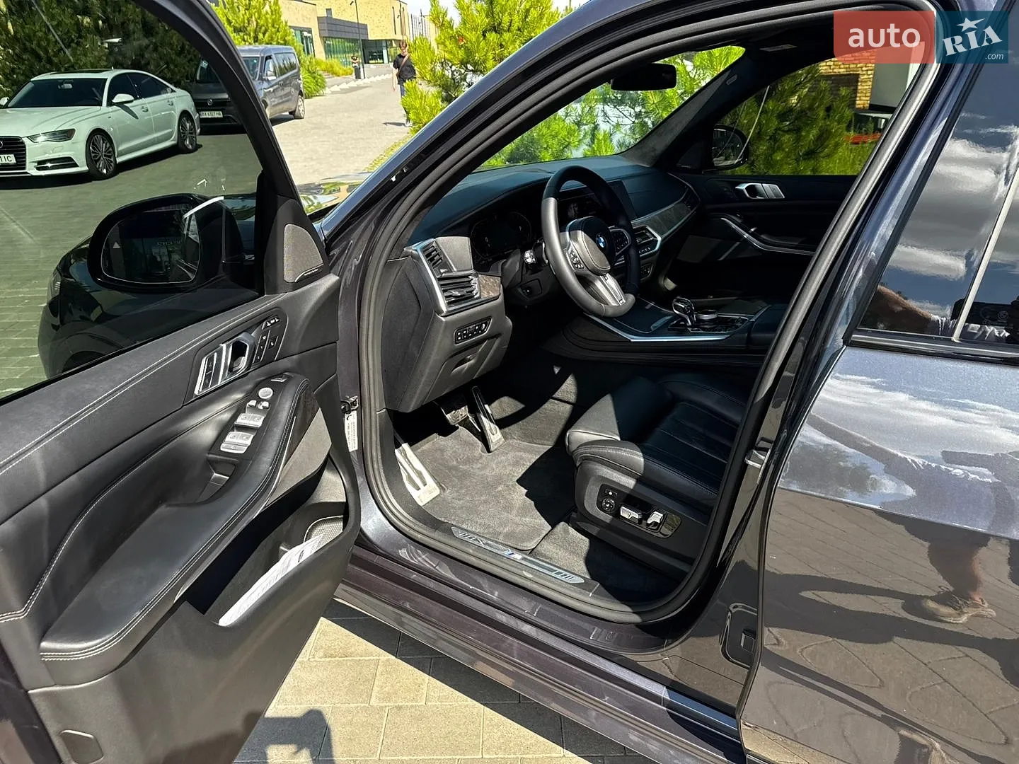 2019 BMW X7 - мініатюра 45