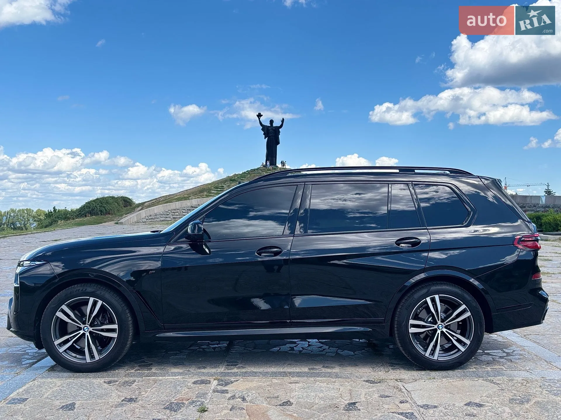 2023 BMW X7 - мініатюра 9