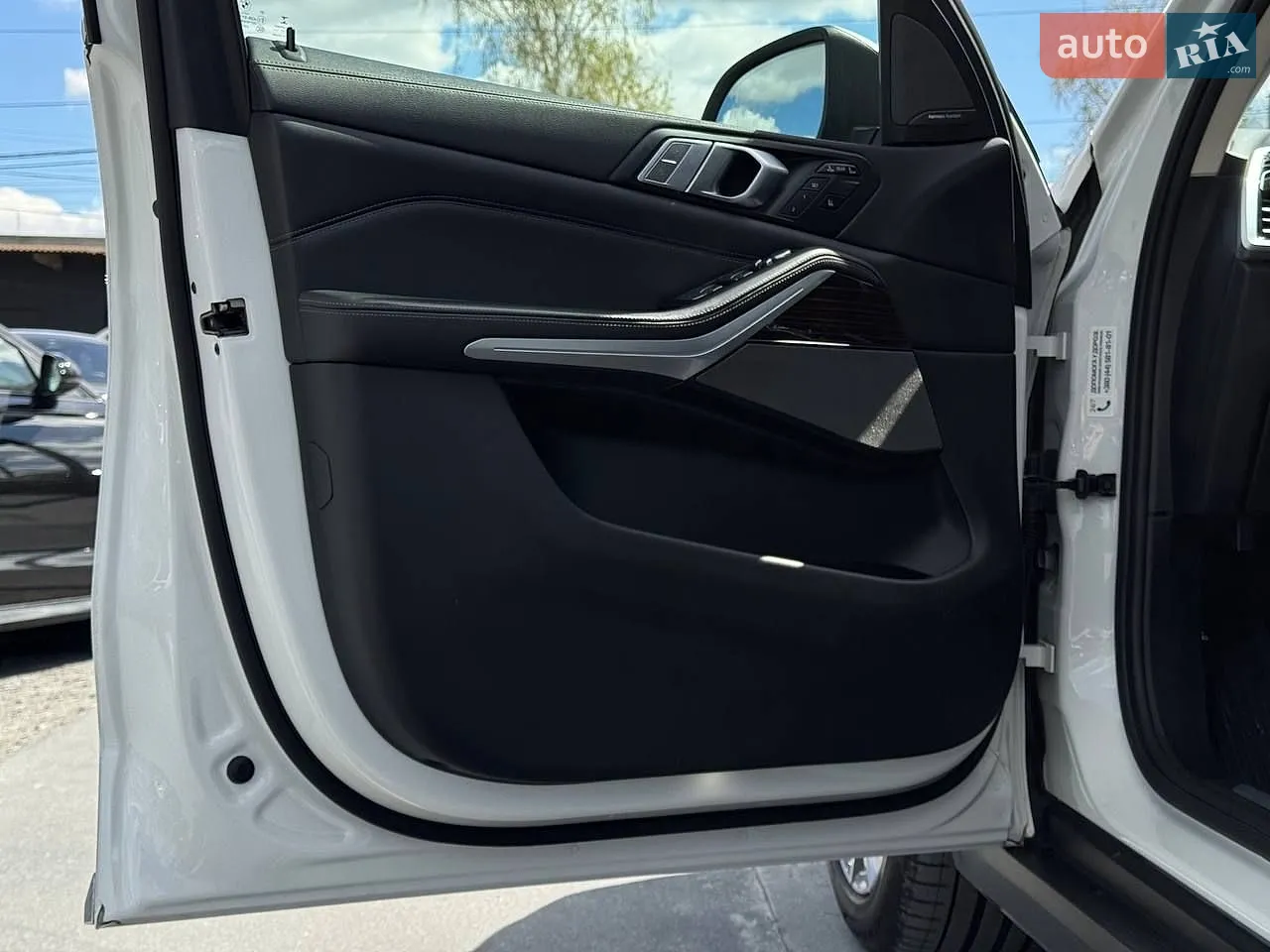 2020 BMW X7 - мініатюра 34