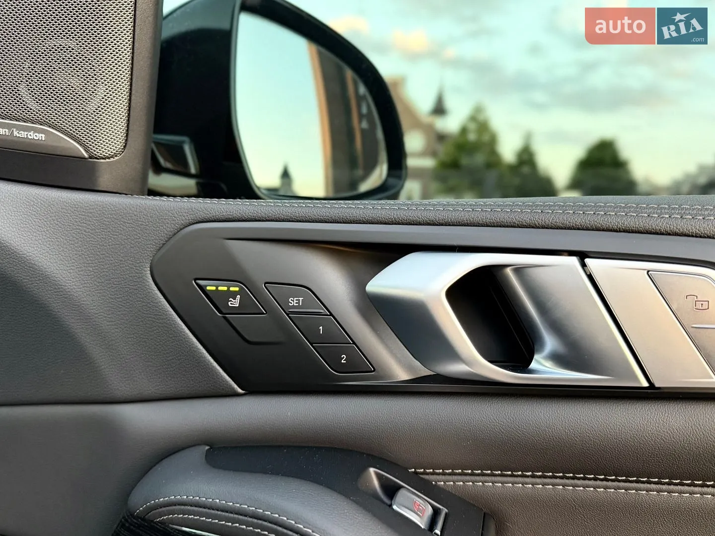 2020 BMW X7 - мініатюра 33