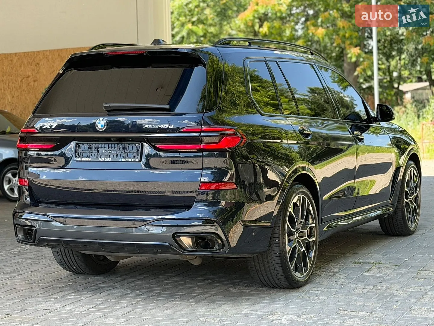 2023 BMW X7 - мініатюра 16