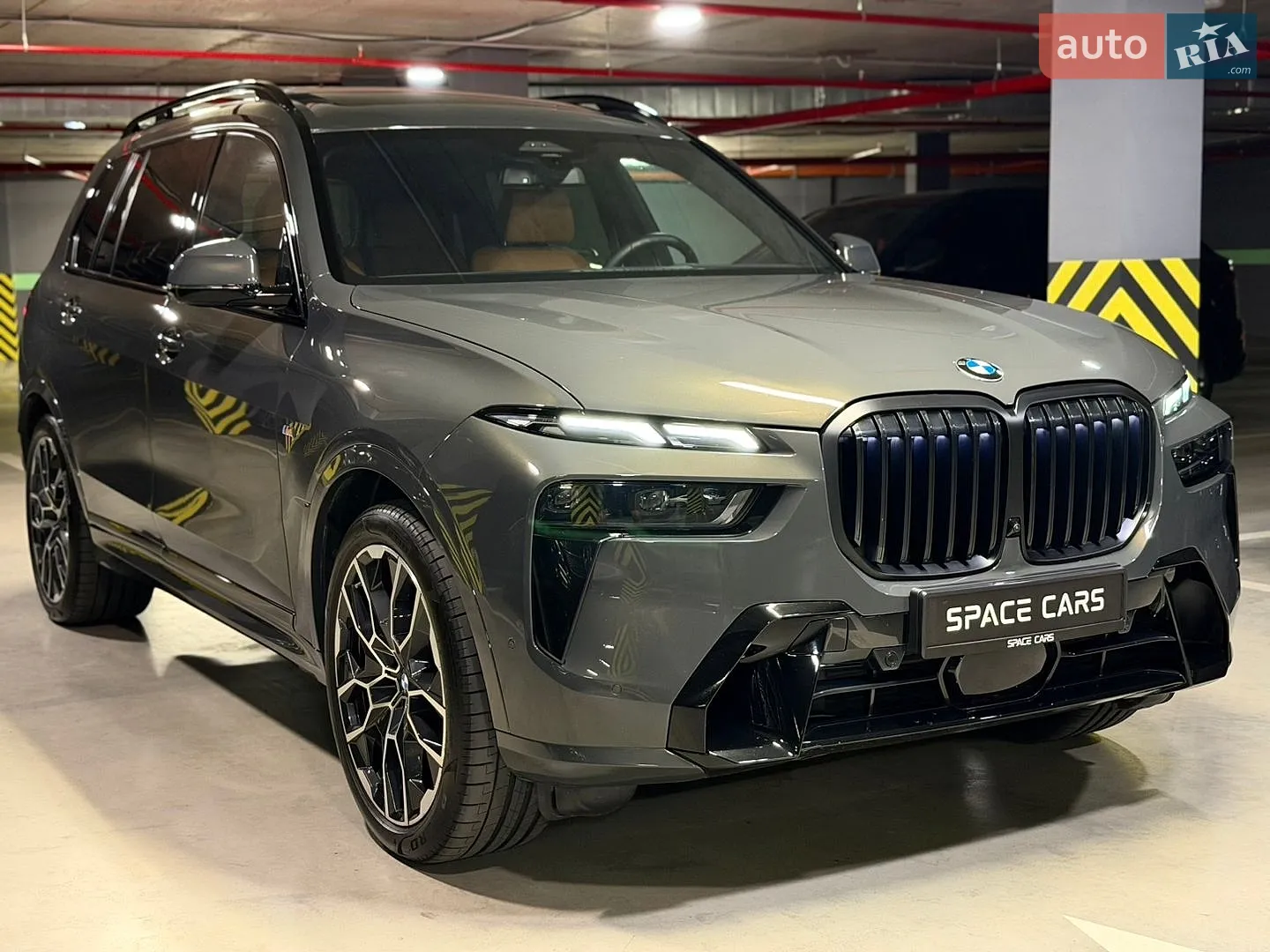 2025 BMW X7 - мініатюра 10