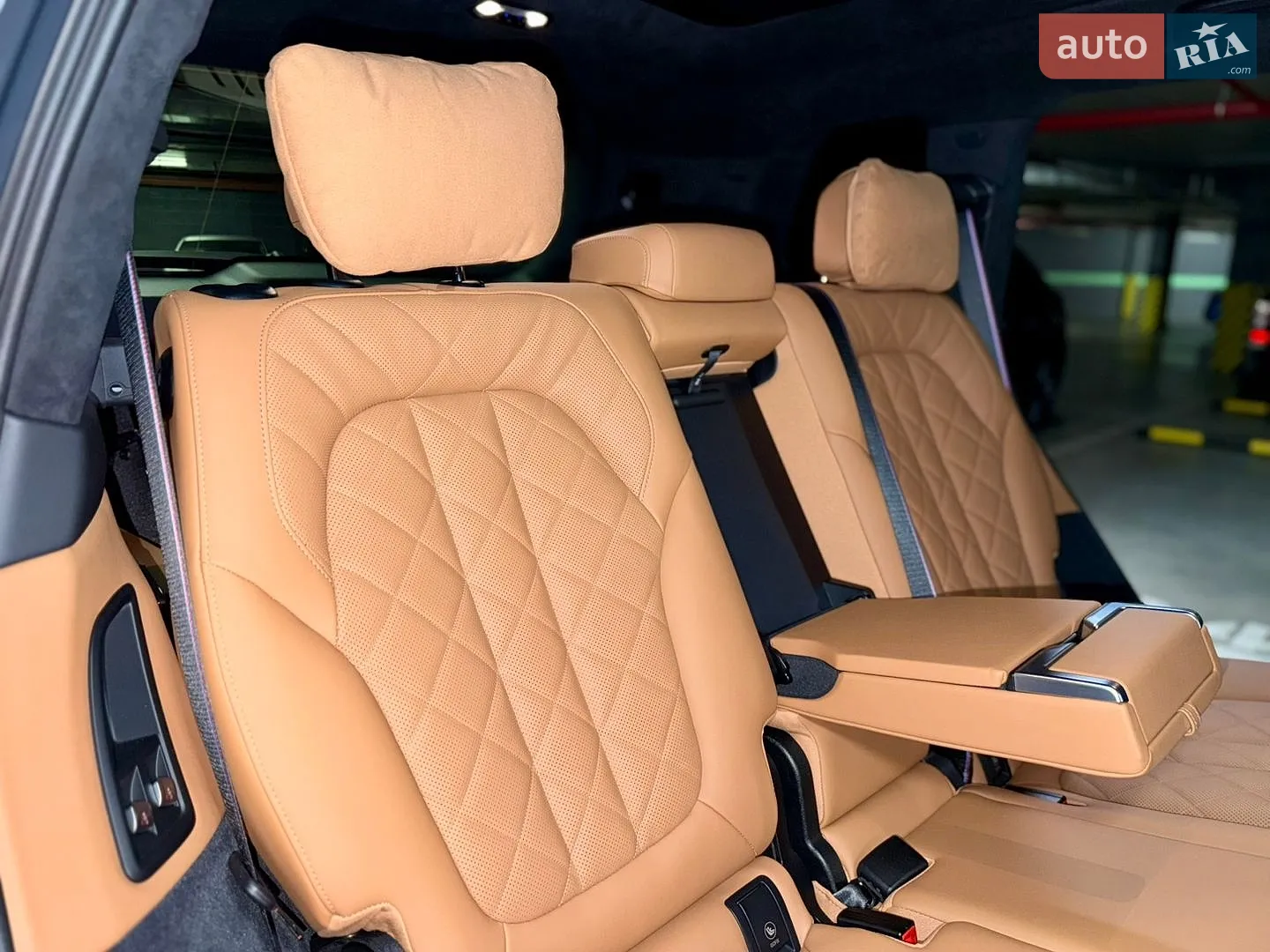 2025 BMW X7 - мініатюра 39