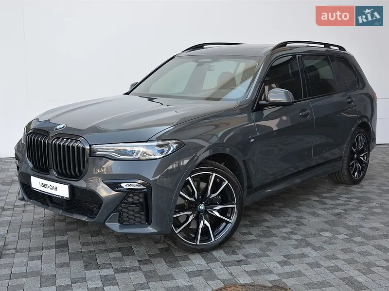 BMW X7
