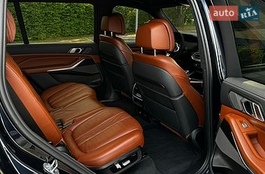 Позашляховик / Кросовер BMW X7 2019 в Києві