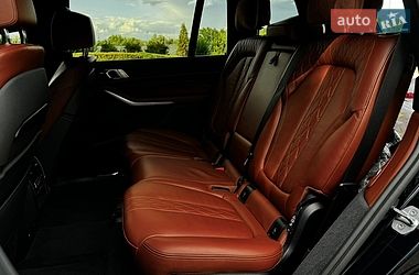Позашляховик / Кросовер BMW X7 2019 в Києві