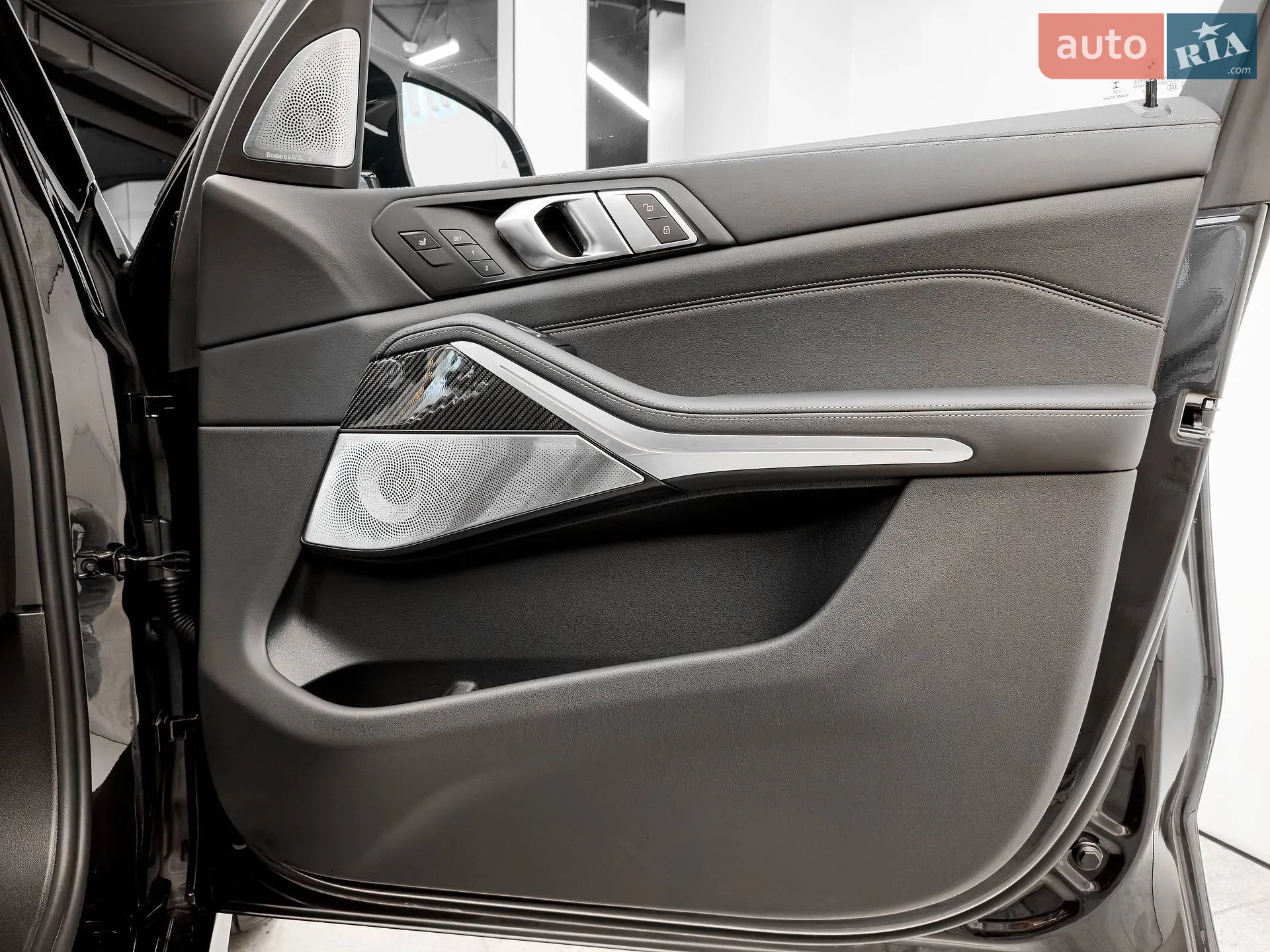 2024 BMW X7 - мініатюра 38