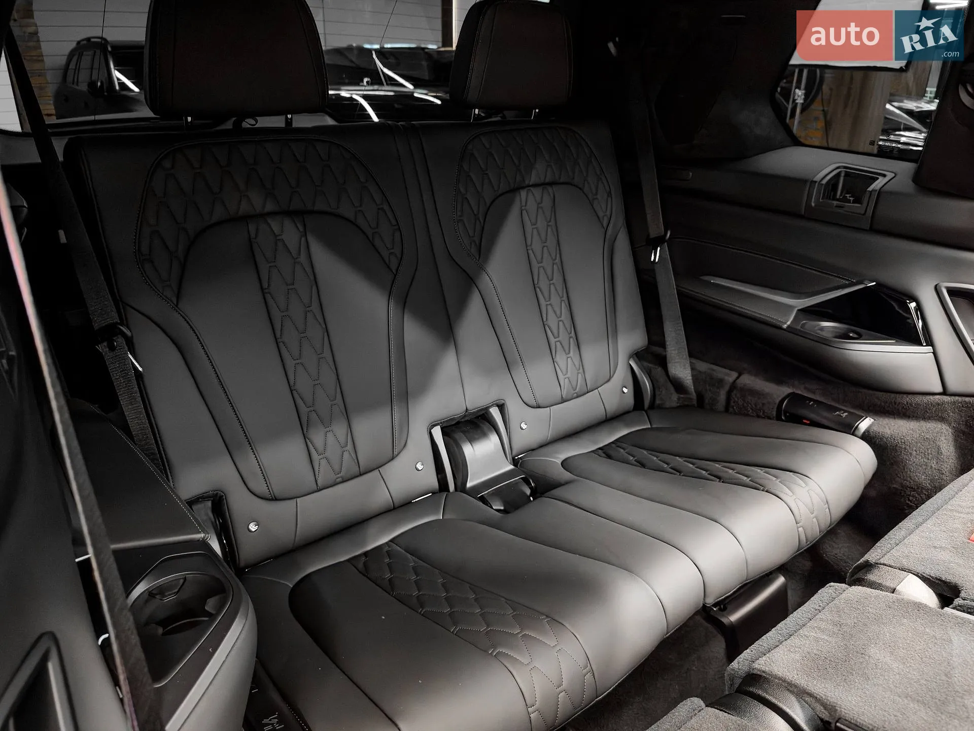 2024 BMW X7 - мініатюра 66