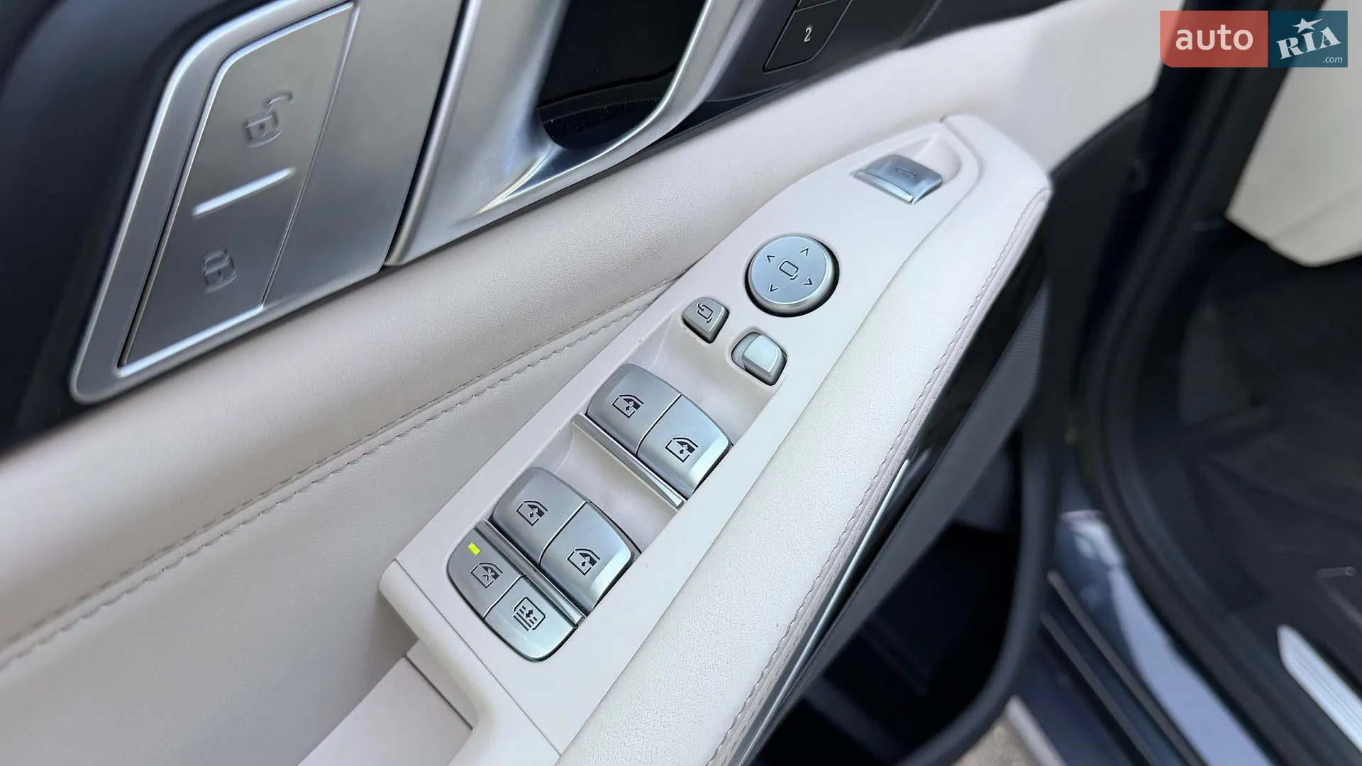 2019 BMW X7 - мініатюра 21