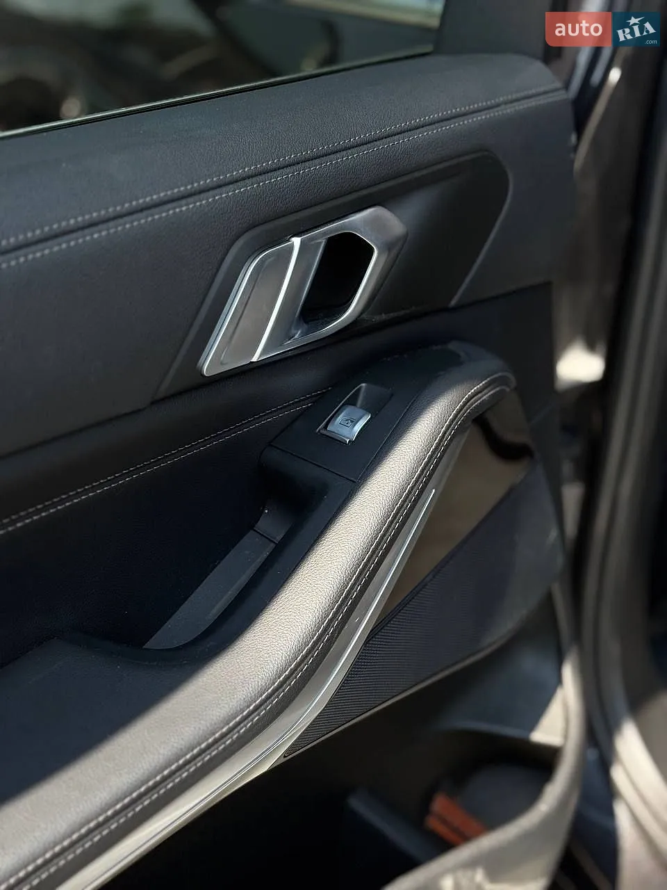 2021 BMW X7 - мініатюра 26