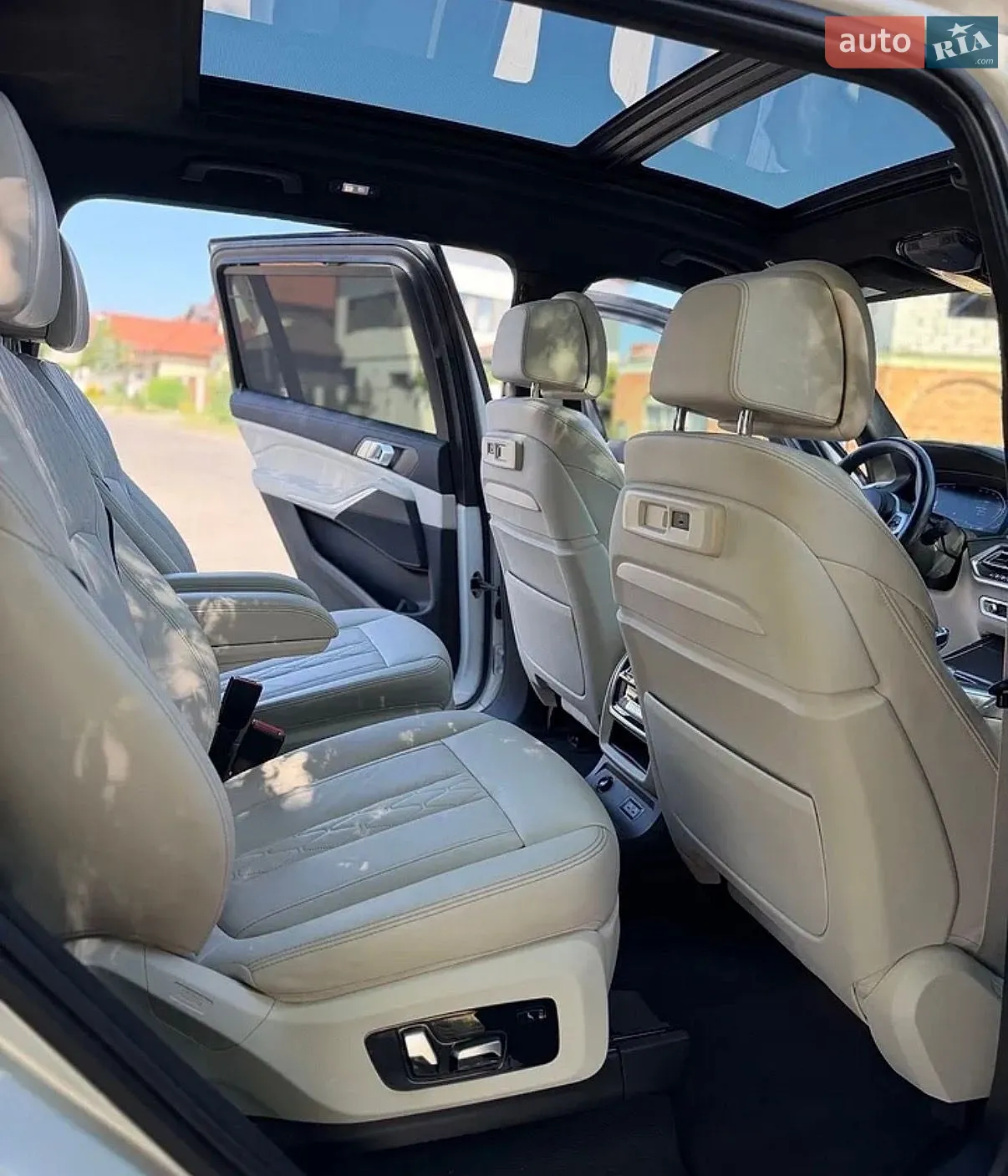 BMW X7 2022 VIN 5UXCW2C08N9L84579 фото оголошення 12 з 14