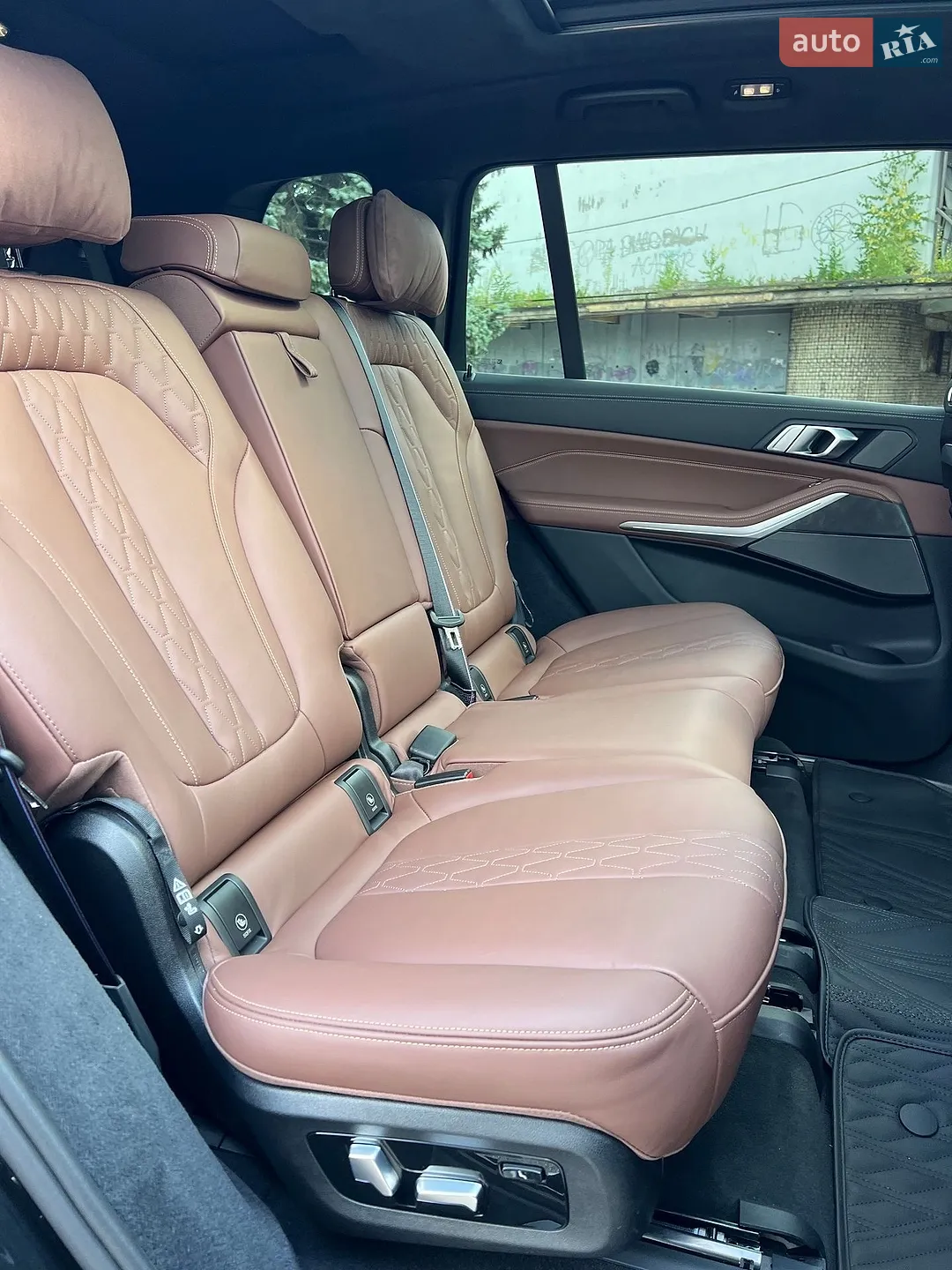 2024 BMW X7 - мініатюра 36