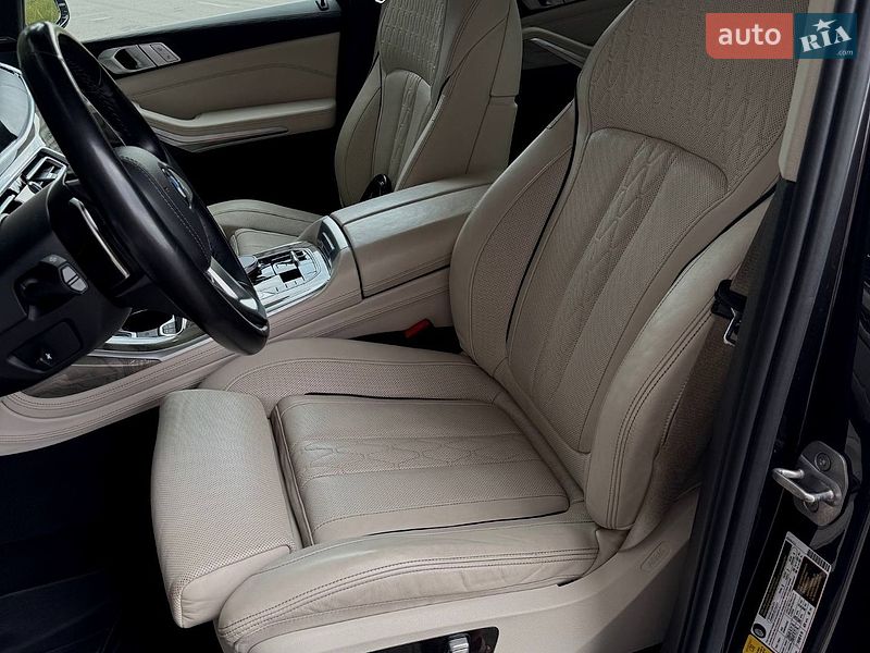 Внедорожник / Кроссовер BMW X7 2019 в Киеве