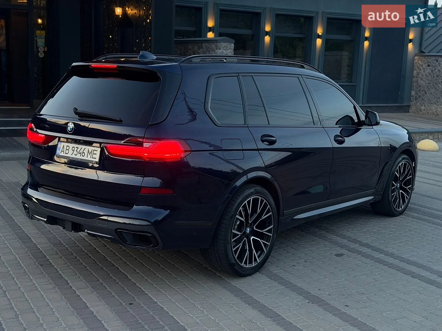 2020 BMW X7 - мініатюра 16