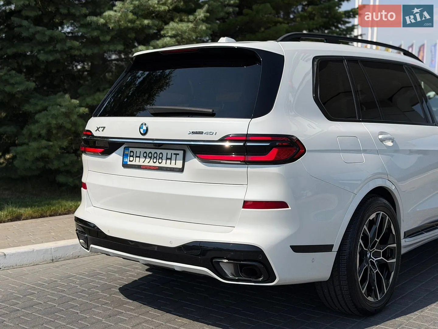 2023 BMW X7 - мініатюра 9