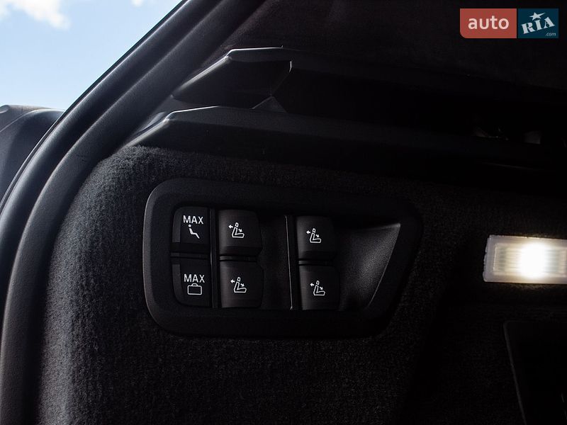 Внедорожник / Кроссовер BMW X7 2024 в Львове фото 45 Внедорожник / Кроссовер BMW X7 2024 в Львове