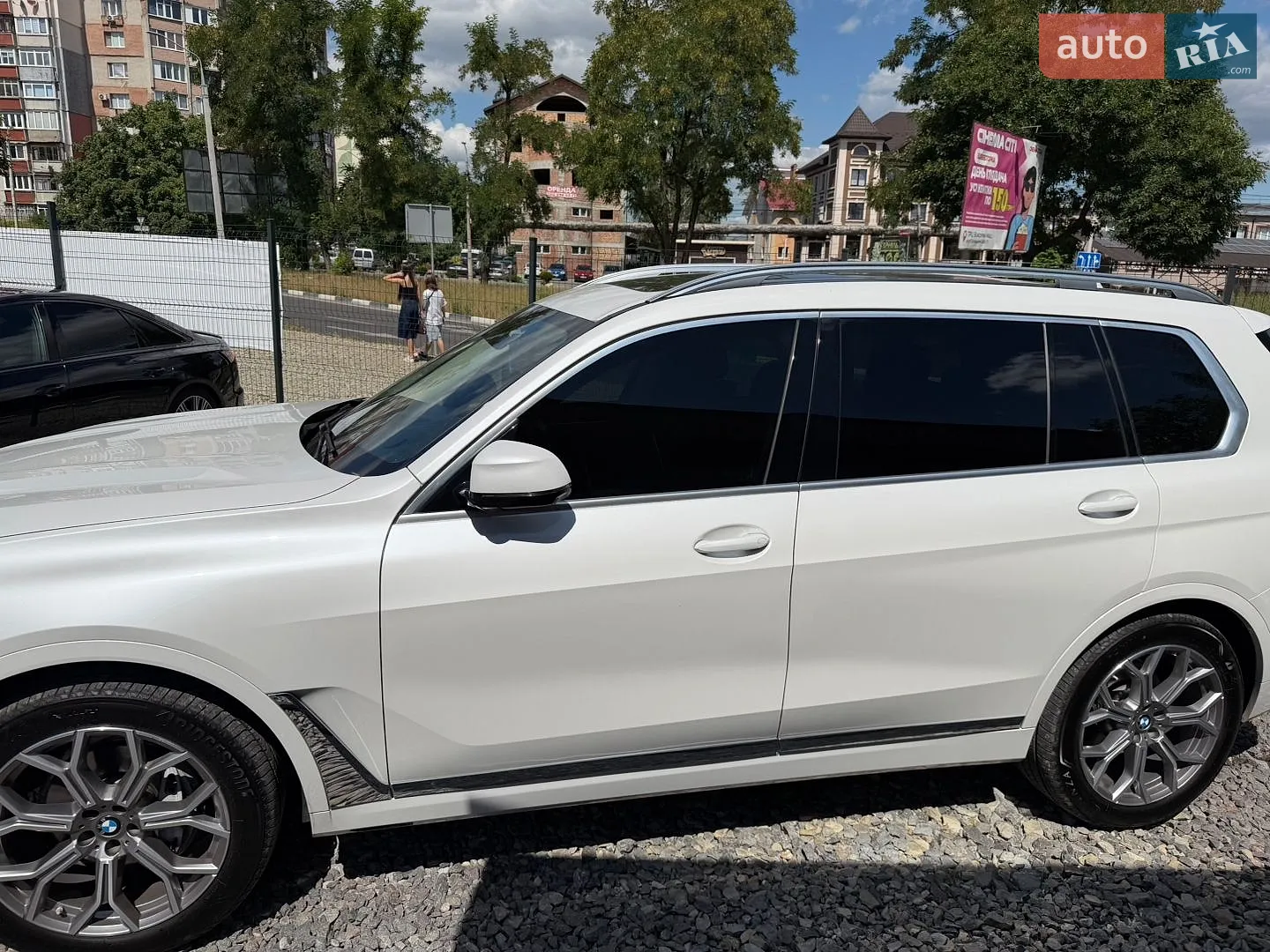 2021 BMW X7 - мініатюра 17